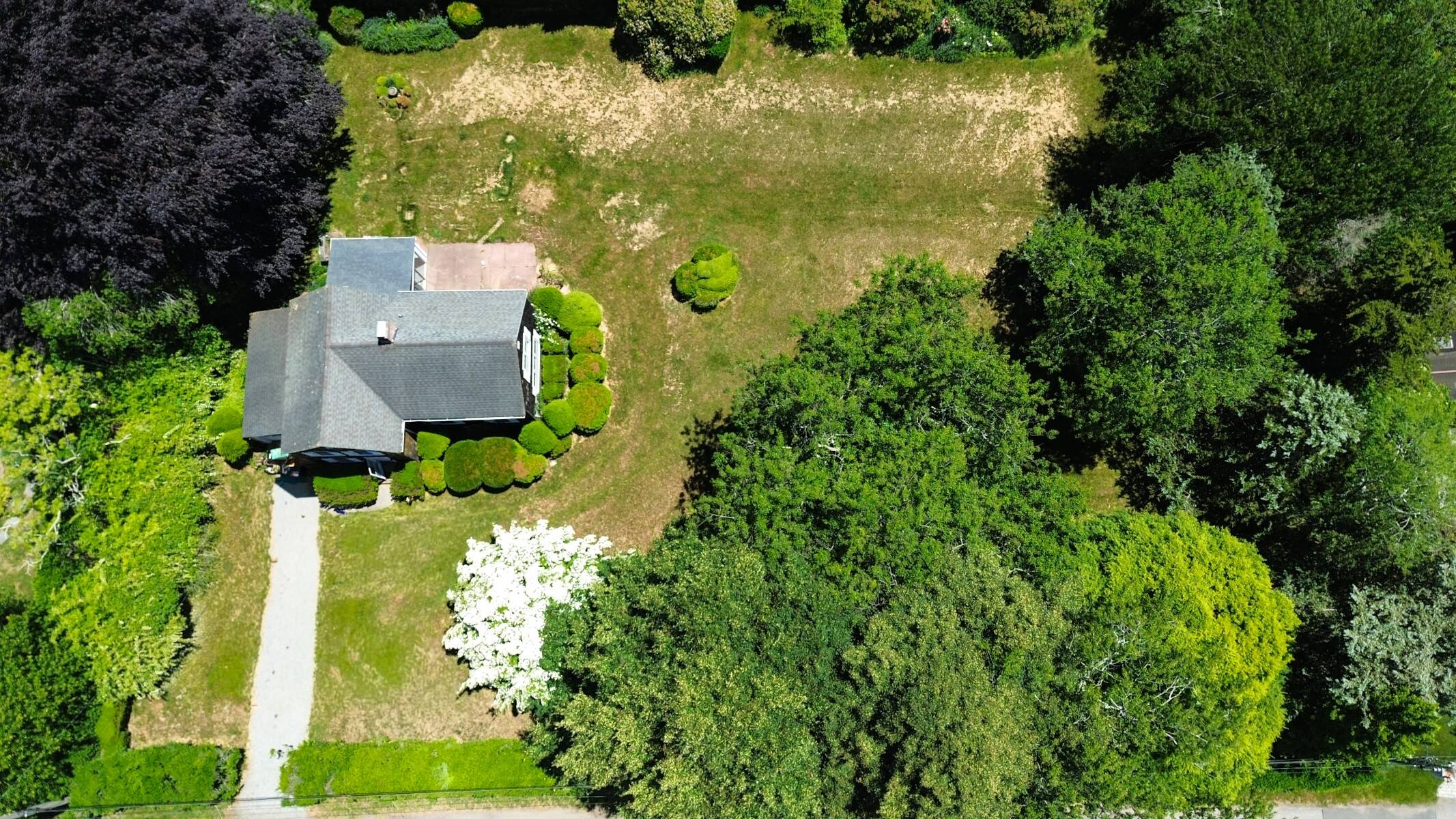  Exceptional Water Mill Opportunity on Two Separate Lots - 物件實景