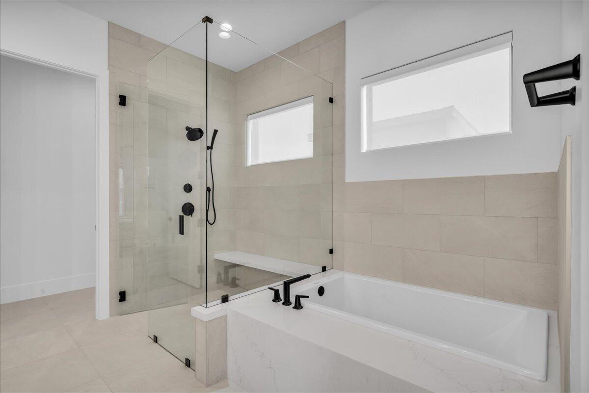 Santa Clara, Utah, 84765, United States, 3 Bedrooms Bedrooms, ,4 BathroomsBathrooms,Residential,For Sale,1904284
