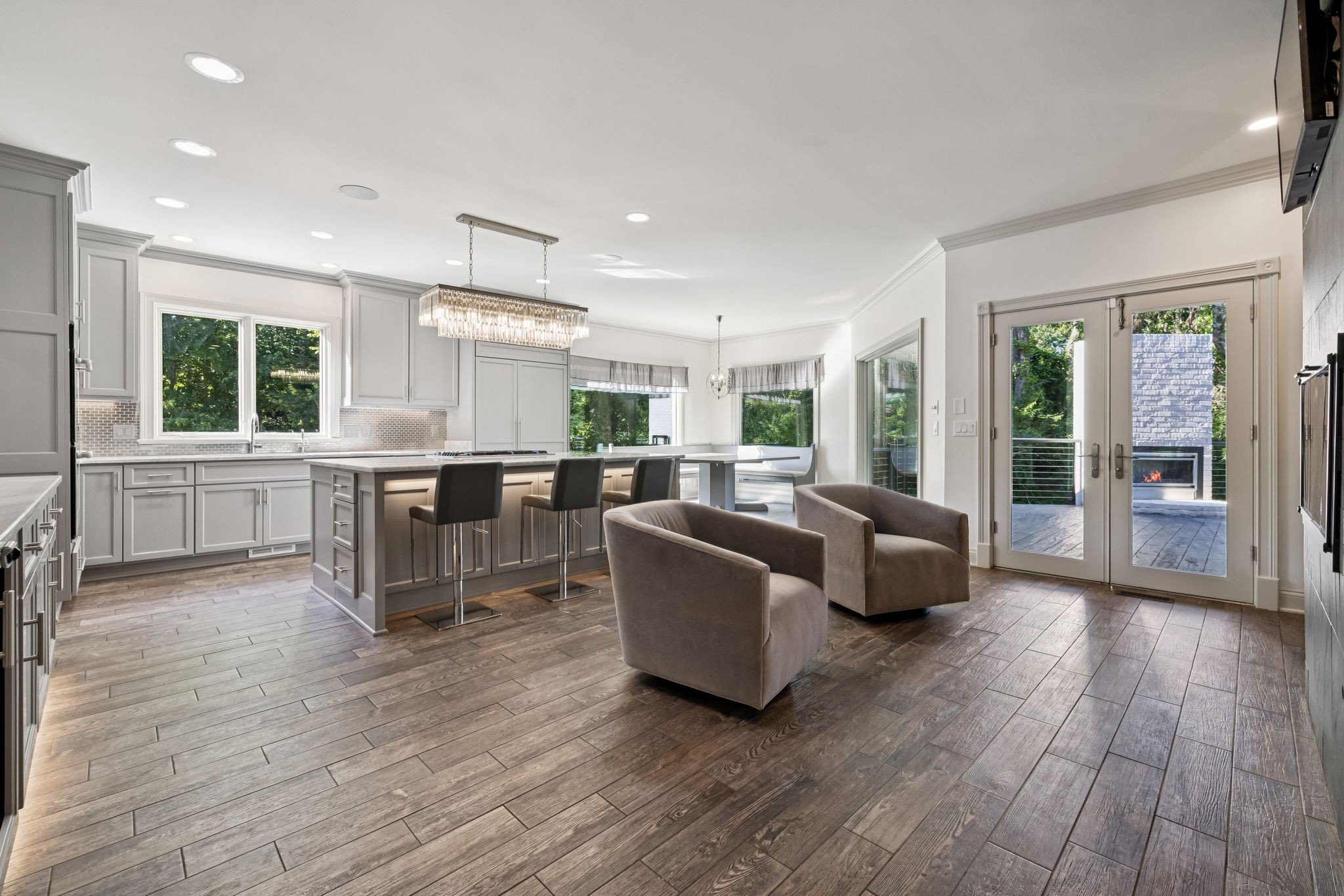  827 Maxwell Ct, Nashville, TN, 37220 - 物件實景