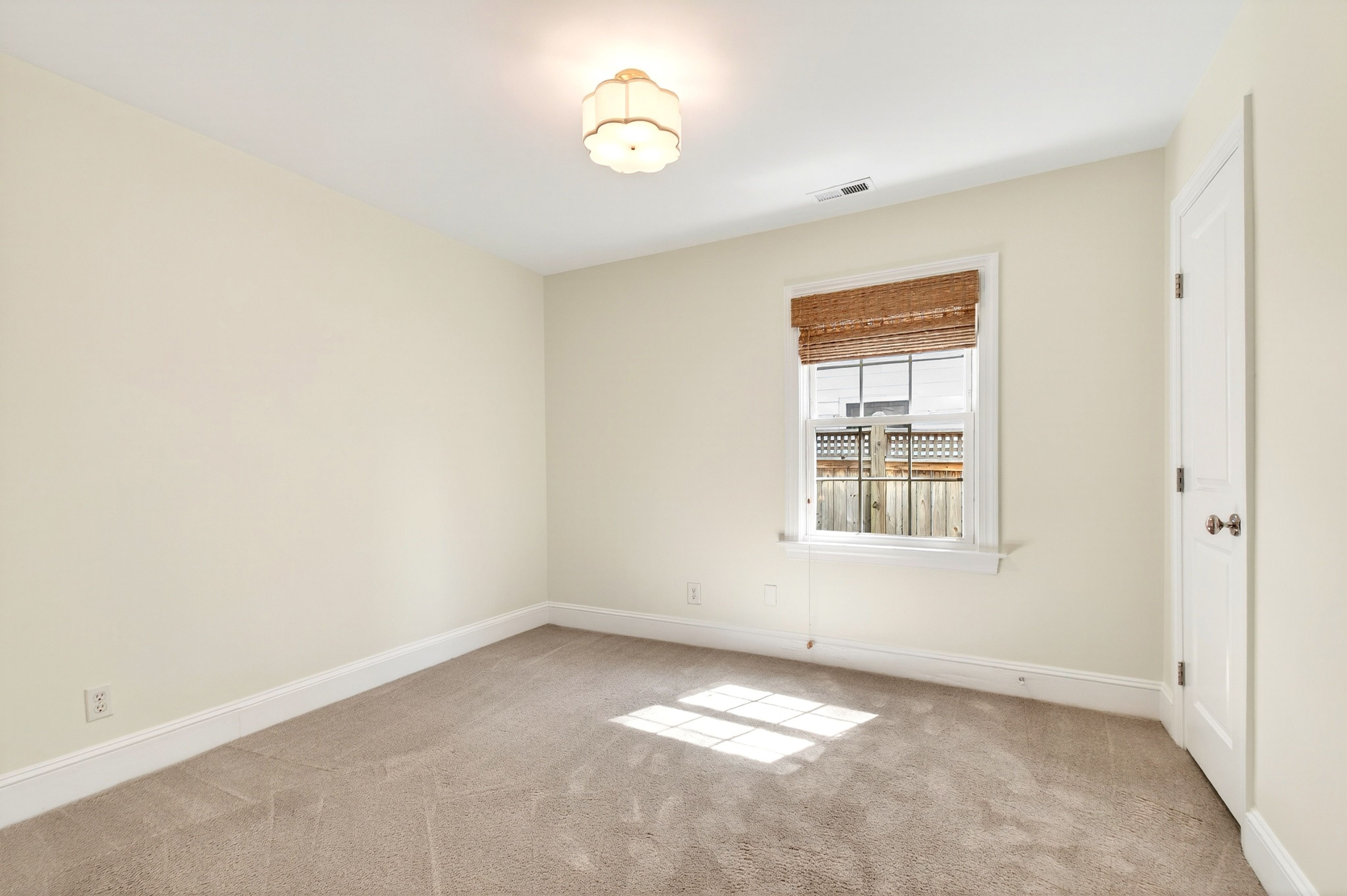  225 Georgetown Road, Raleigh, NC, 27608 - 物件實景