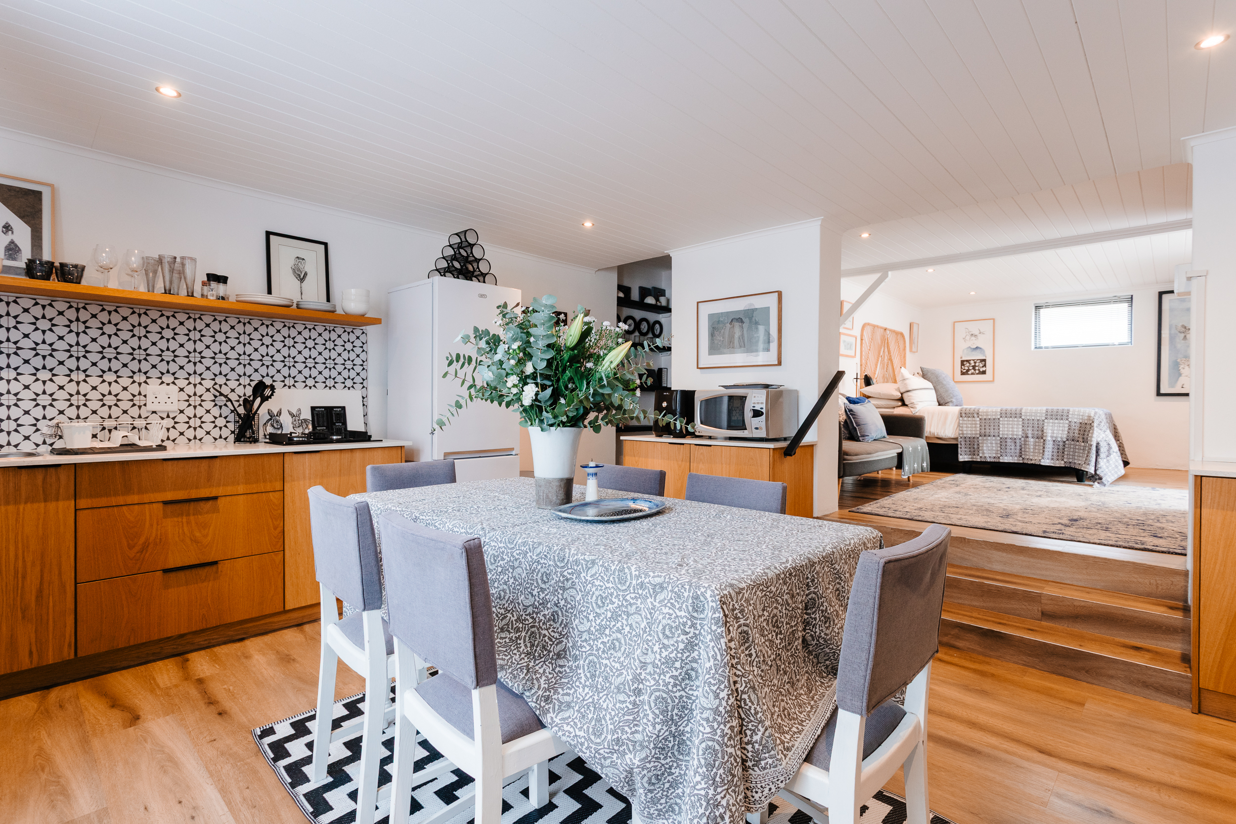  Brick & Mortar Meets Ocean & Artist - 物件實景