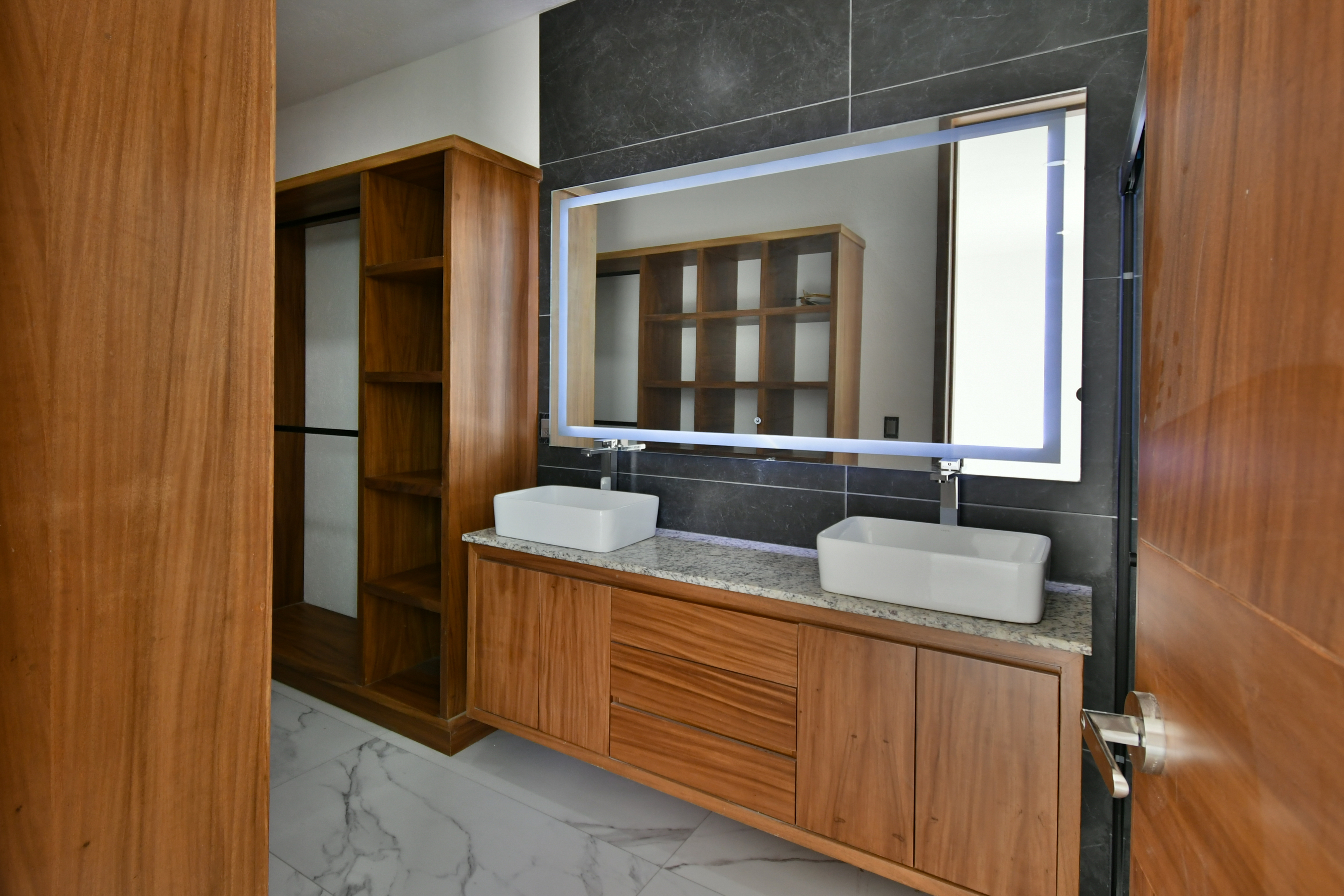  Residencia Contemporánea Coto Baluarte Casa Fuerte en Venta - 物件實景