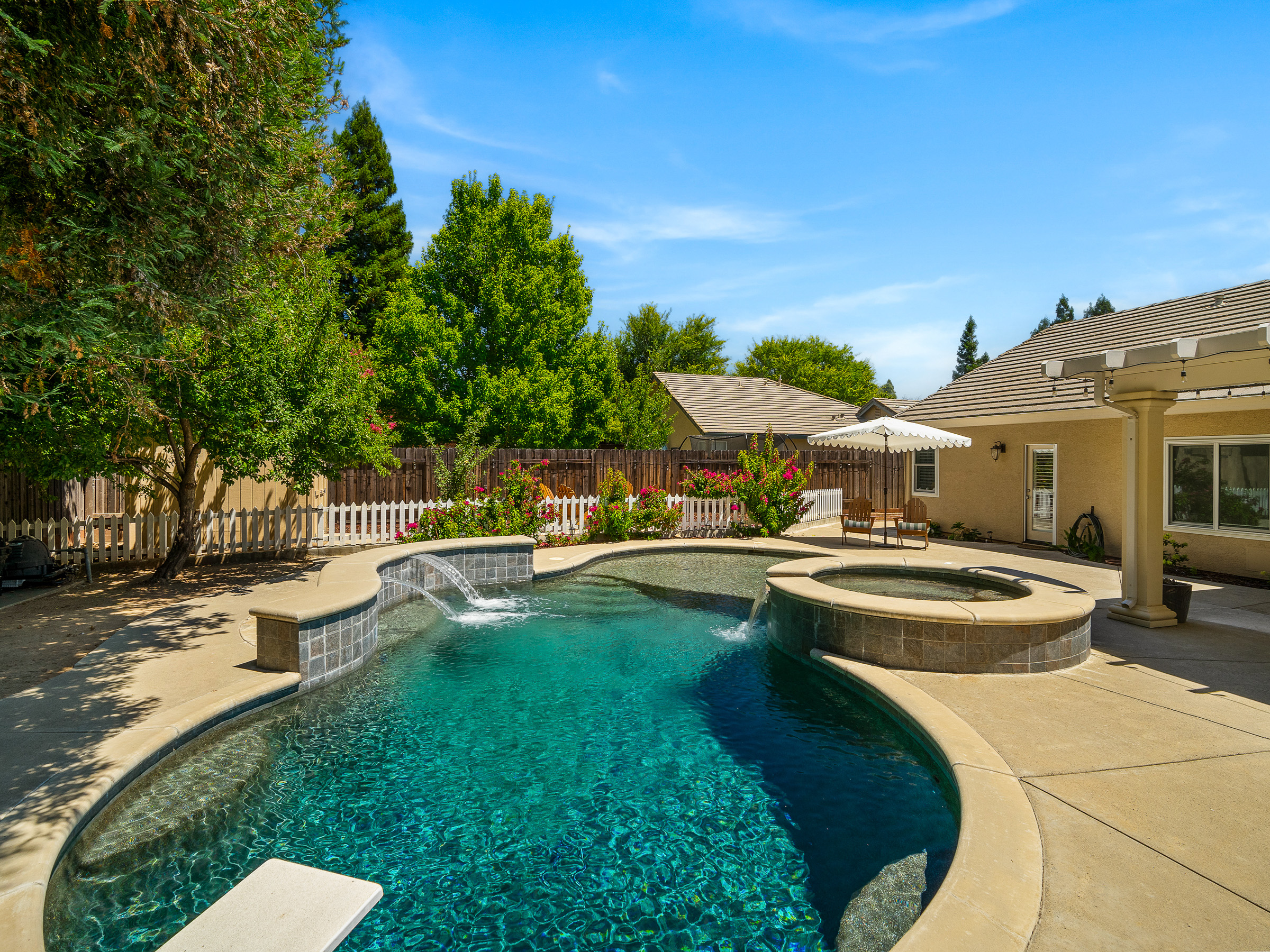  8959 Augustine Court, Orangevale, CA 95662 - 物件實景