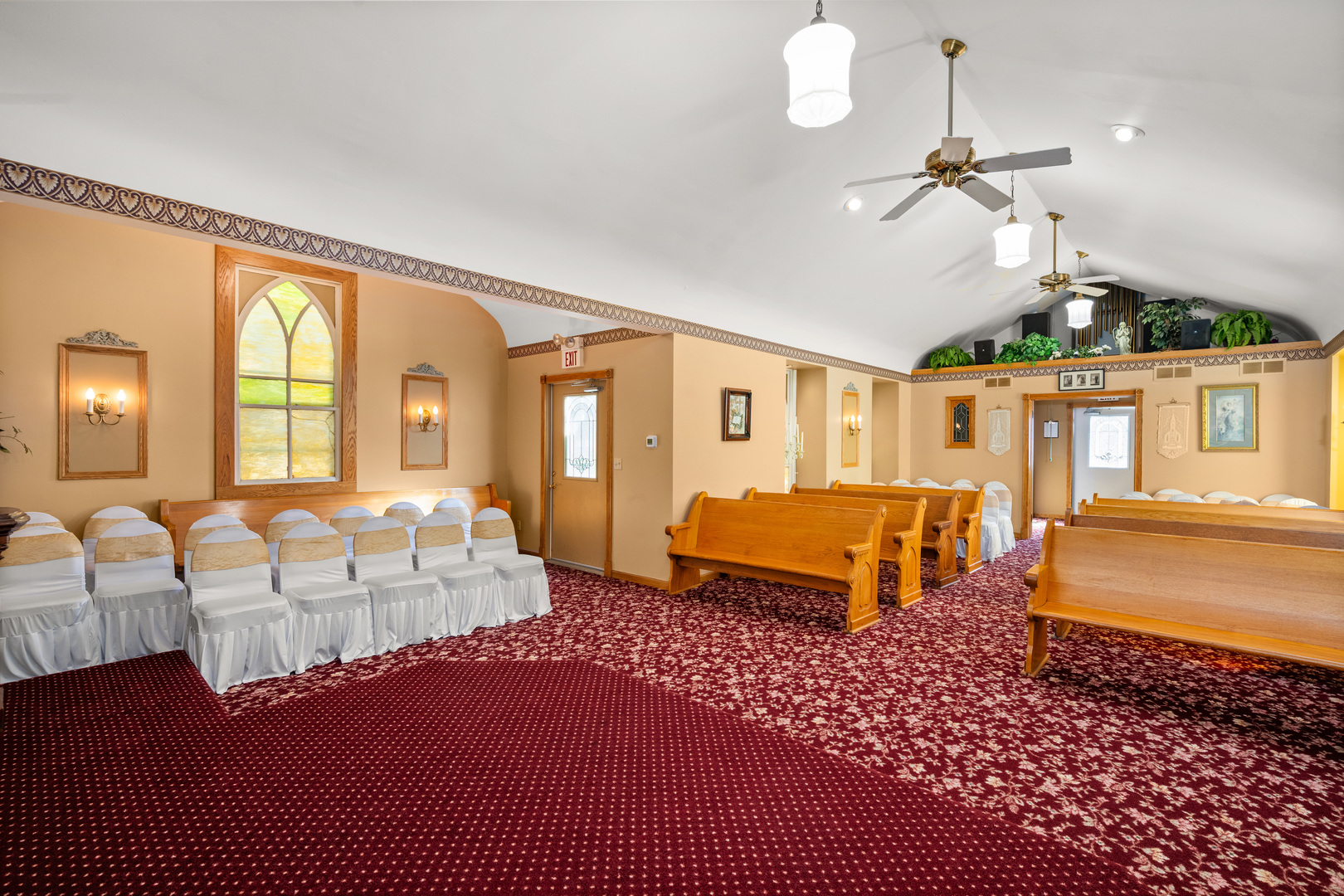 Sycamore, Illinois, 60178, United States, 4 Bedrooms Bedrooms, ,5 BathroomsBathrooms,Residential,For Sale,2001773