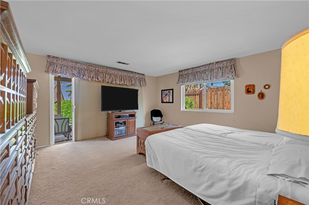 CANYON LAKE, California, 92587, United States, 4 Bedrooms Bedrooms, ,3 BathroomsBathrooms,Residential,For Sale,1805352