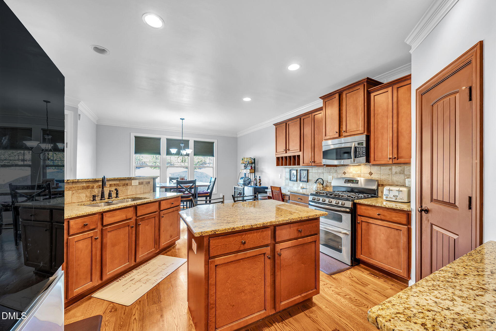 Rolesville, North Carolina, 27571, United States, 4 Bedrooms Bedrooms, ,4 BathroomsBathrooms,Residential,For Sale,2009095