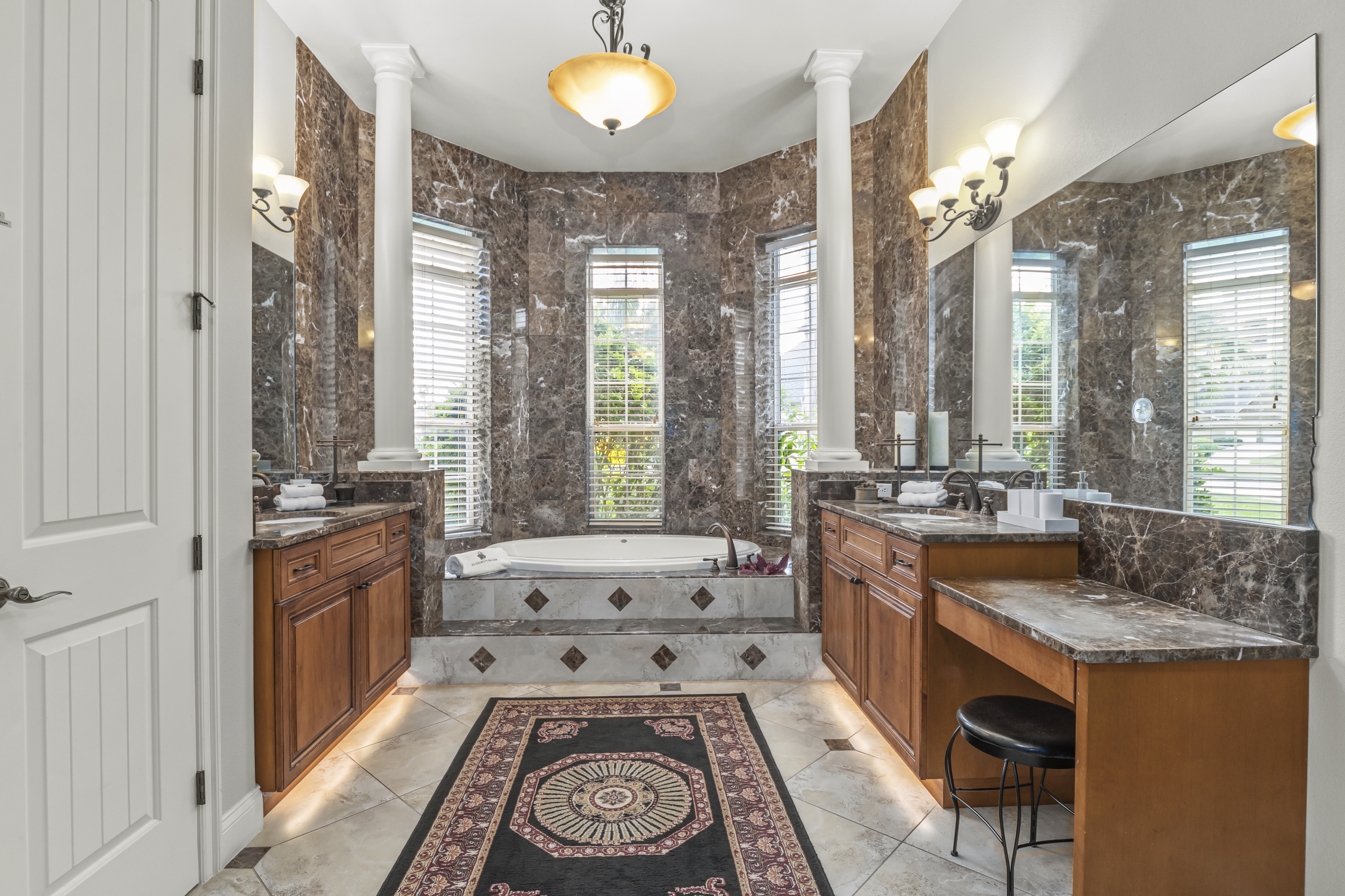 Kissimmee, Florida, 34747, United States, 8 Bedrooms Bedrooms, ,8 BathroomsBathrooms,Residential,For Sale,1994201