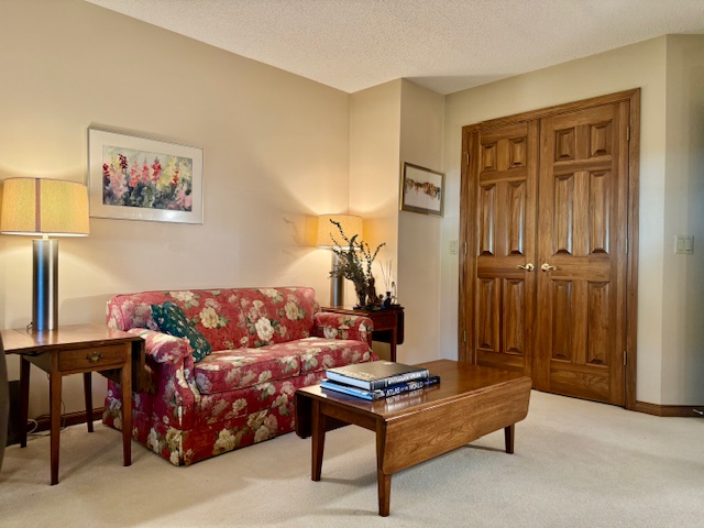 Crossville, Tennessee, 38558, United States, 3 Bedrooms Bedrooms, ,4 BathroomsBathrooms,Residential,For Sale,1980171