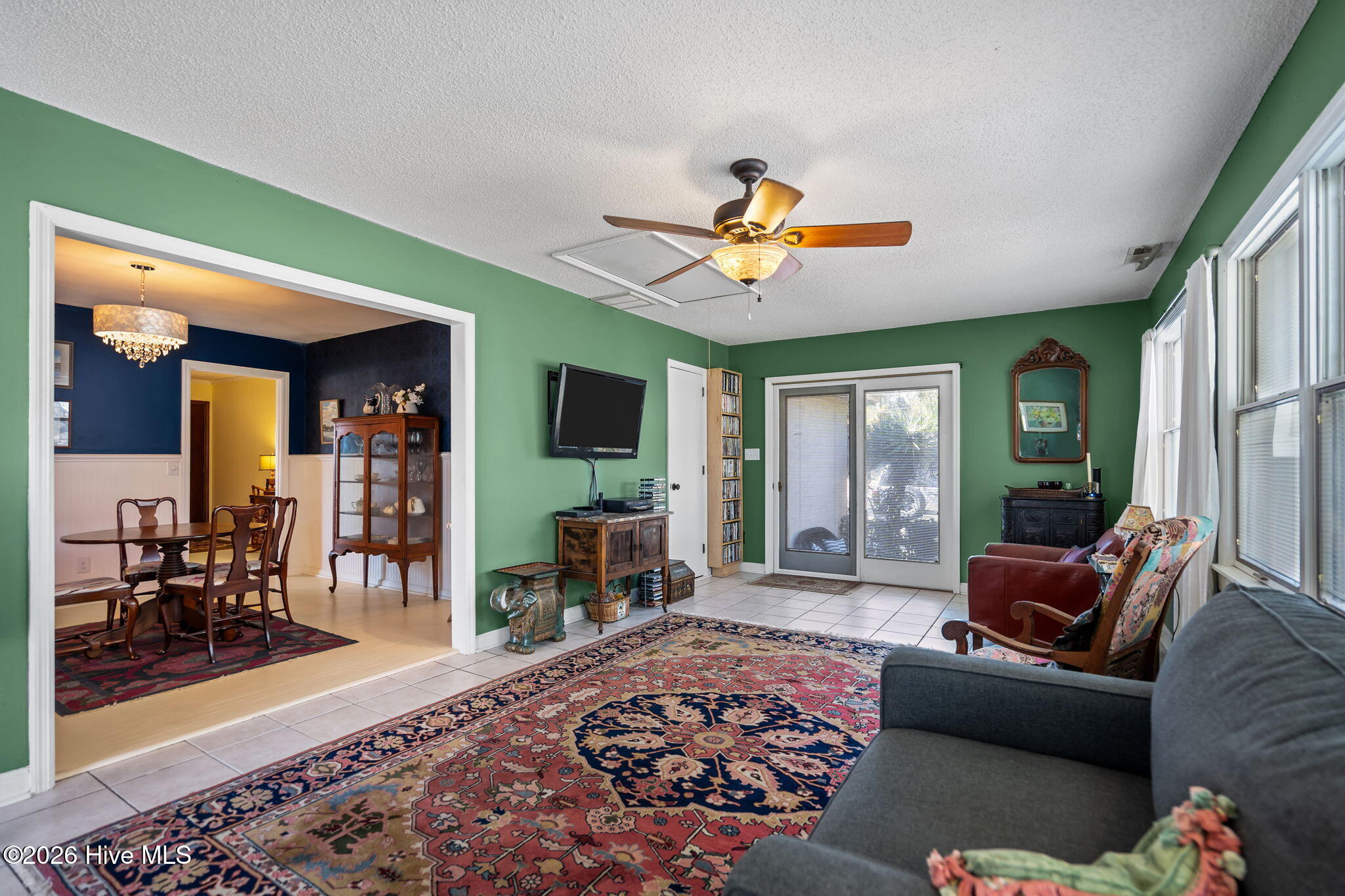 Carolina Beach, North Carolina, 28428, United States, 3 Bedrooms Bedrooms, ,2 BathroomsBathrooms,Residential,For Sale,2026131