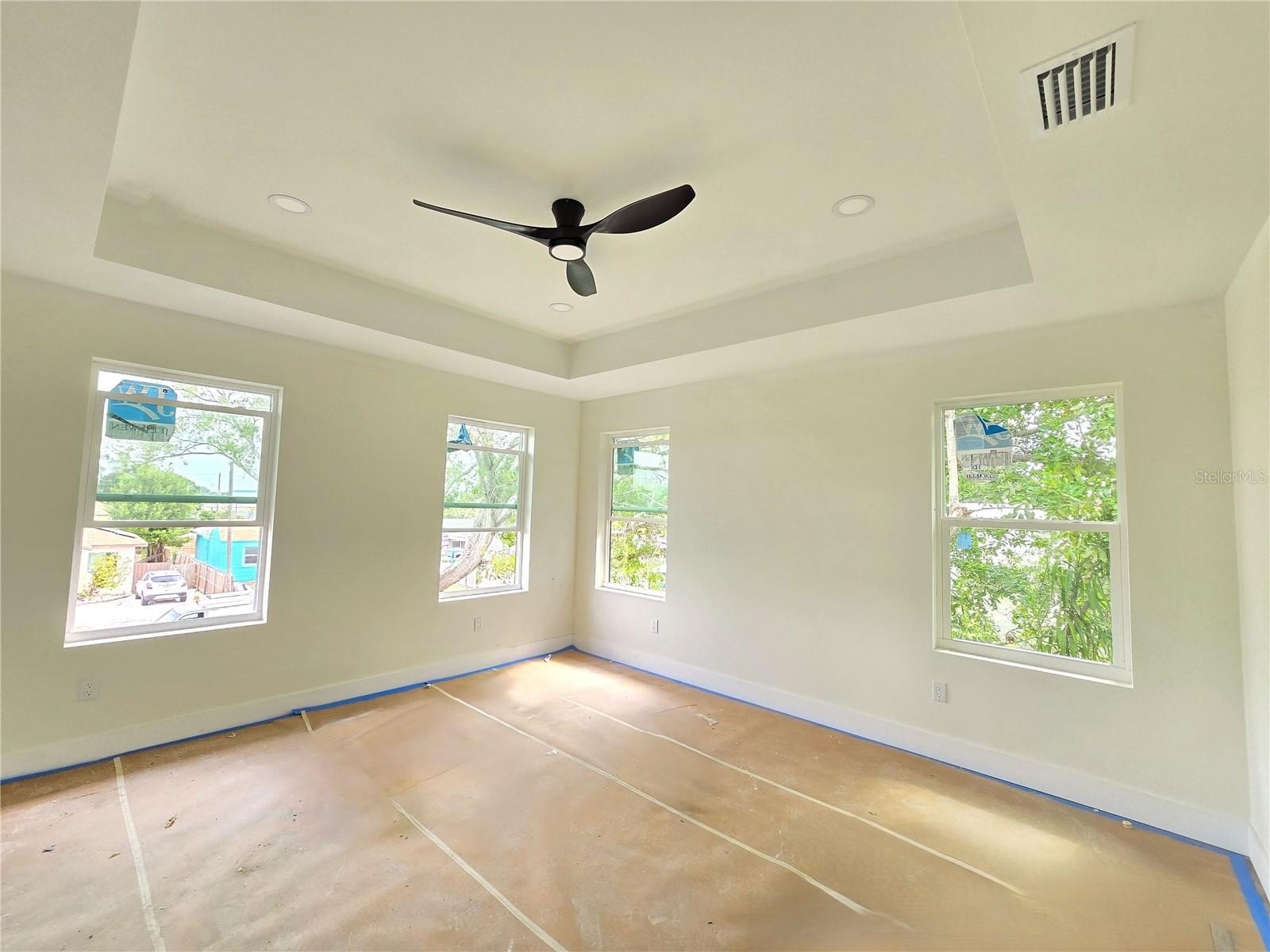 ST PETERSBURG, Florida, 33714, United States, 4 Bedrooms Bedrooms, ,3 BathroomsBathrooms,Residential,For Sale,2036130