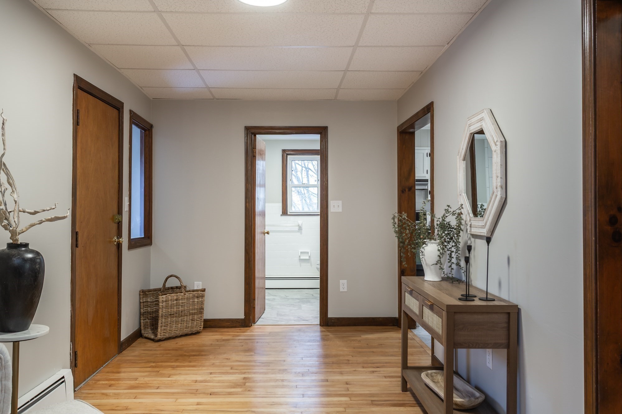 New Bedford, Massachusetts, 02744, United States, 7 Bedrooms Bedrooms, ,2 BathroomsBathrooms,Residential,For Sale,2012325