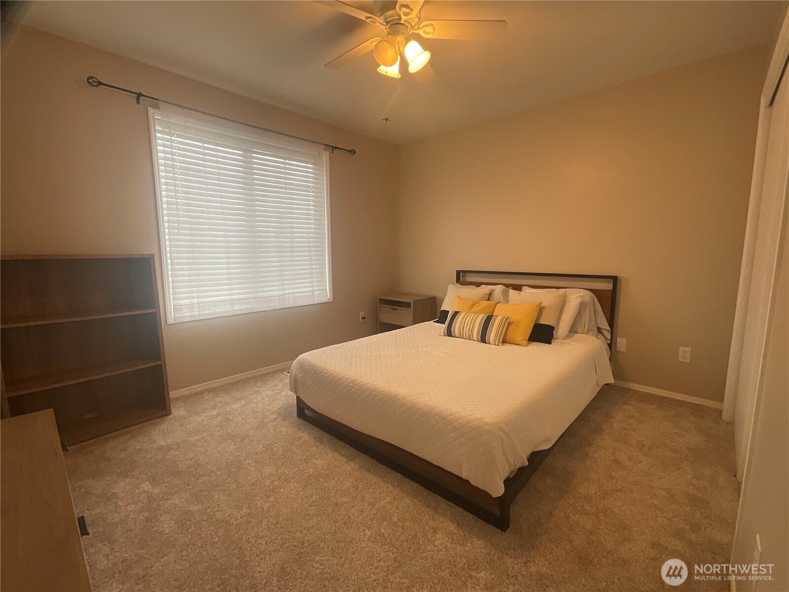 Oak Harbor, Washington, 98277, United States, 3 Bedrooms Bedrooms, ,2 BathroomsBathrooms,Residential,For Sale,2003169