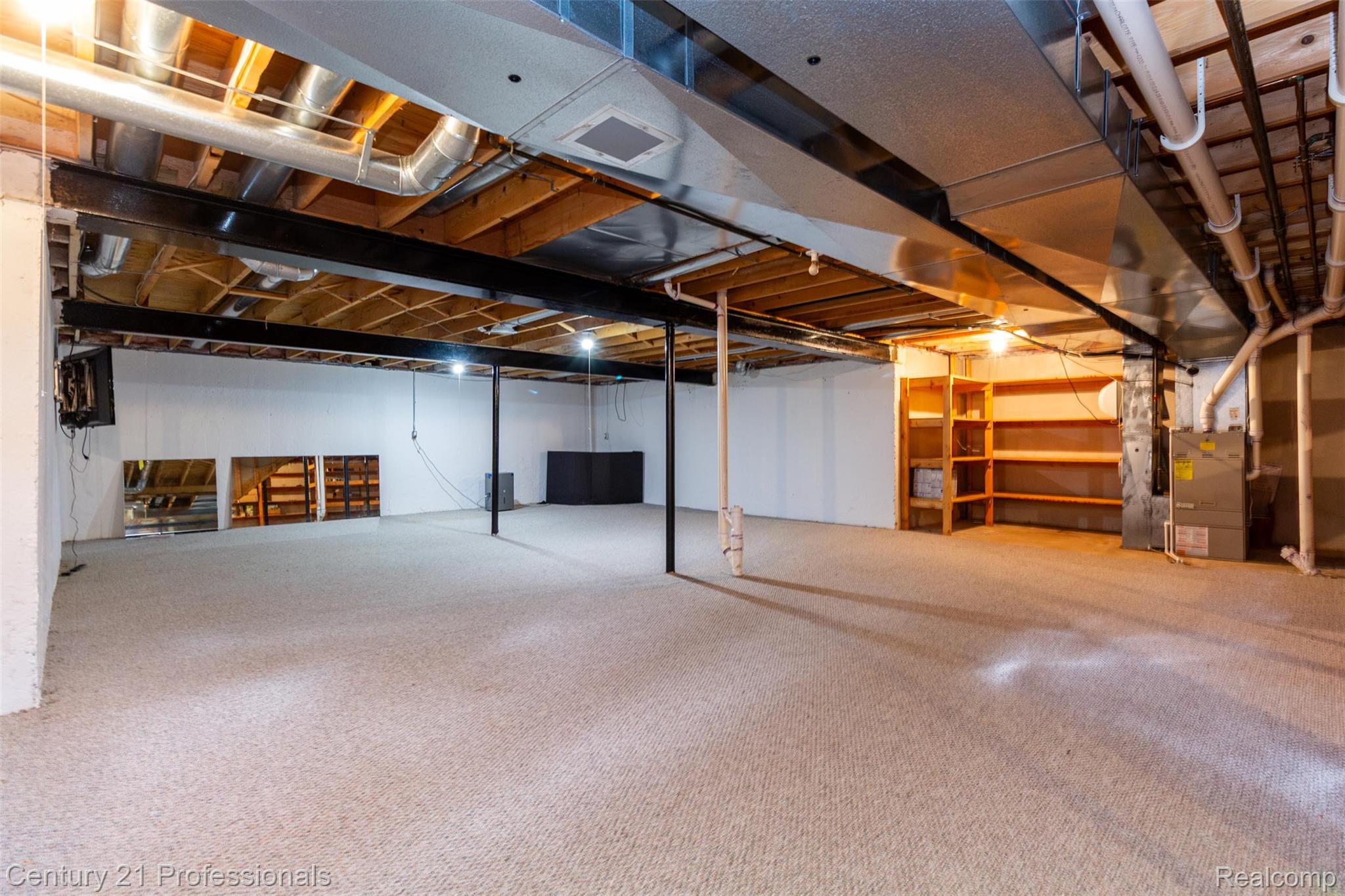 Troy, Michigan, 48084, United States, 4 Bedrooms Bedrooms, ,3 BathroomsBathrooms,Residential,For Sale,1976121