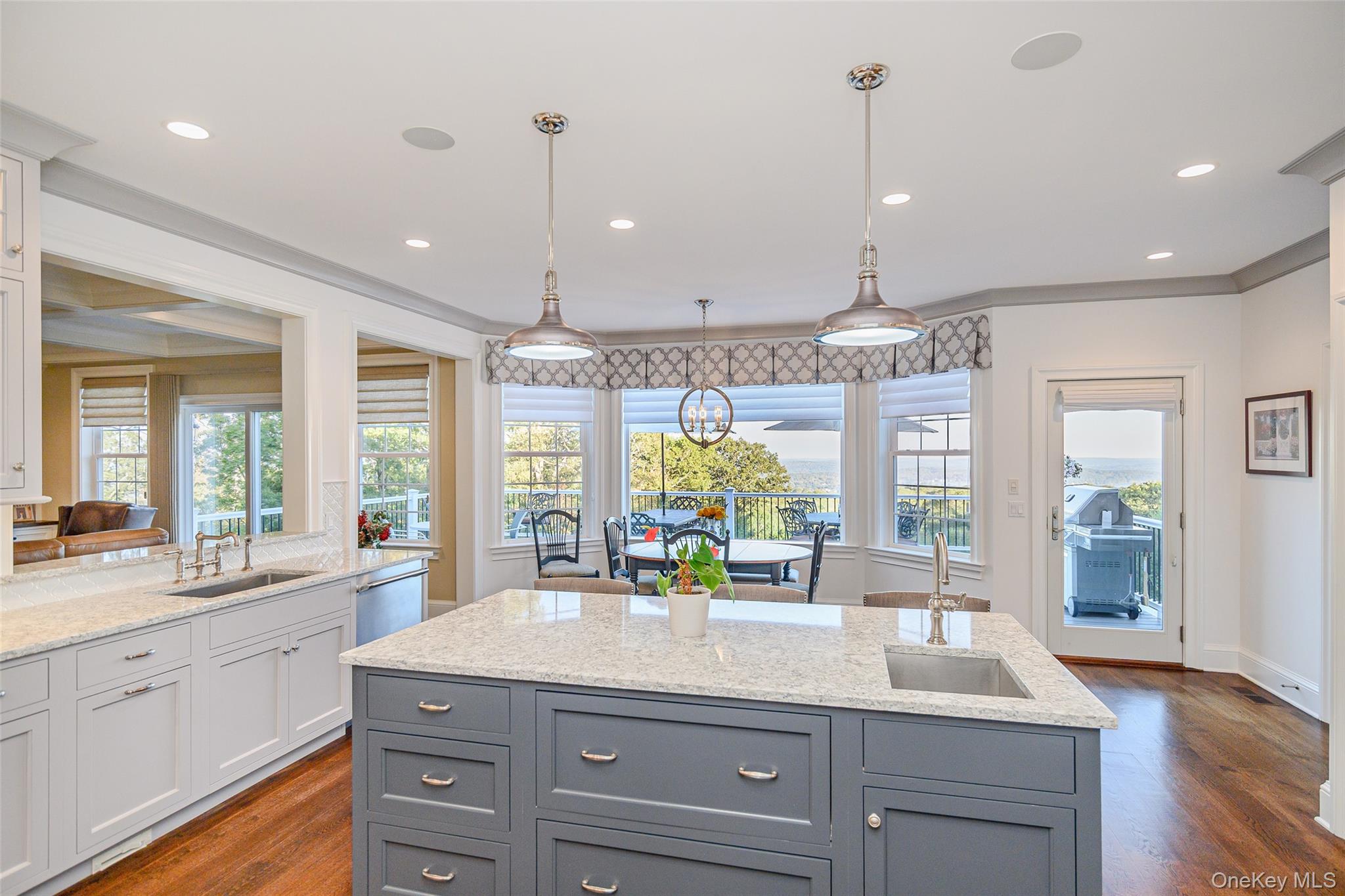 Call Listing Agent, Connecticut, 06812, United States, 5 Bedrooms Bedrooms, ,6 BathroomsBathrooms,Residential,For Sale,1991031