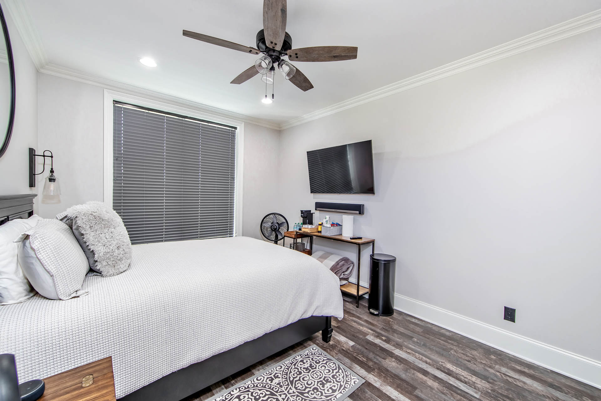 Houma, Louisiana, 70360, United States, 3 Bedrooms Bedrooms, ,4 BathroomsBathrooms,Residential,For Sale,2000974