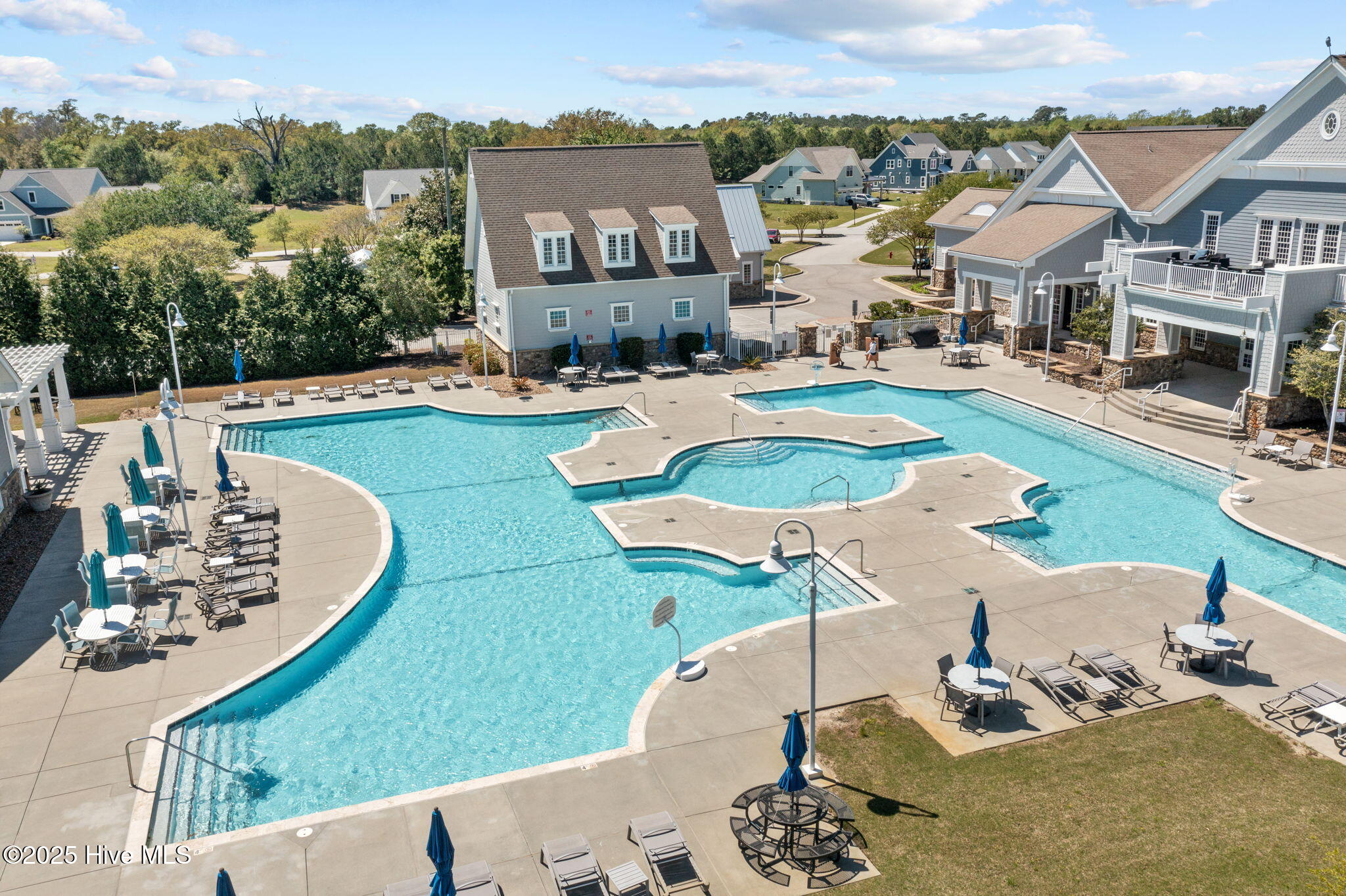 Holly Ridge, North Carolina, 28445, United States, 3 Bedrooms Bedrooms, ,3 BathroomsBathrooms,Residential,For Sale,1826637