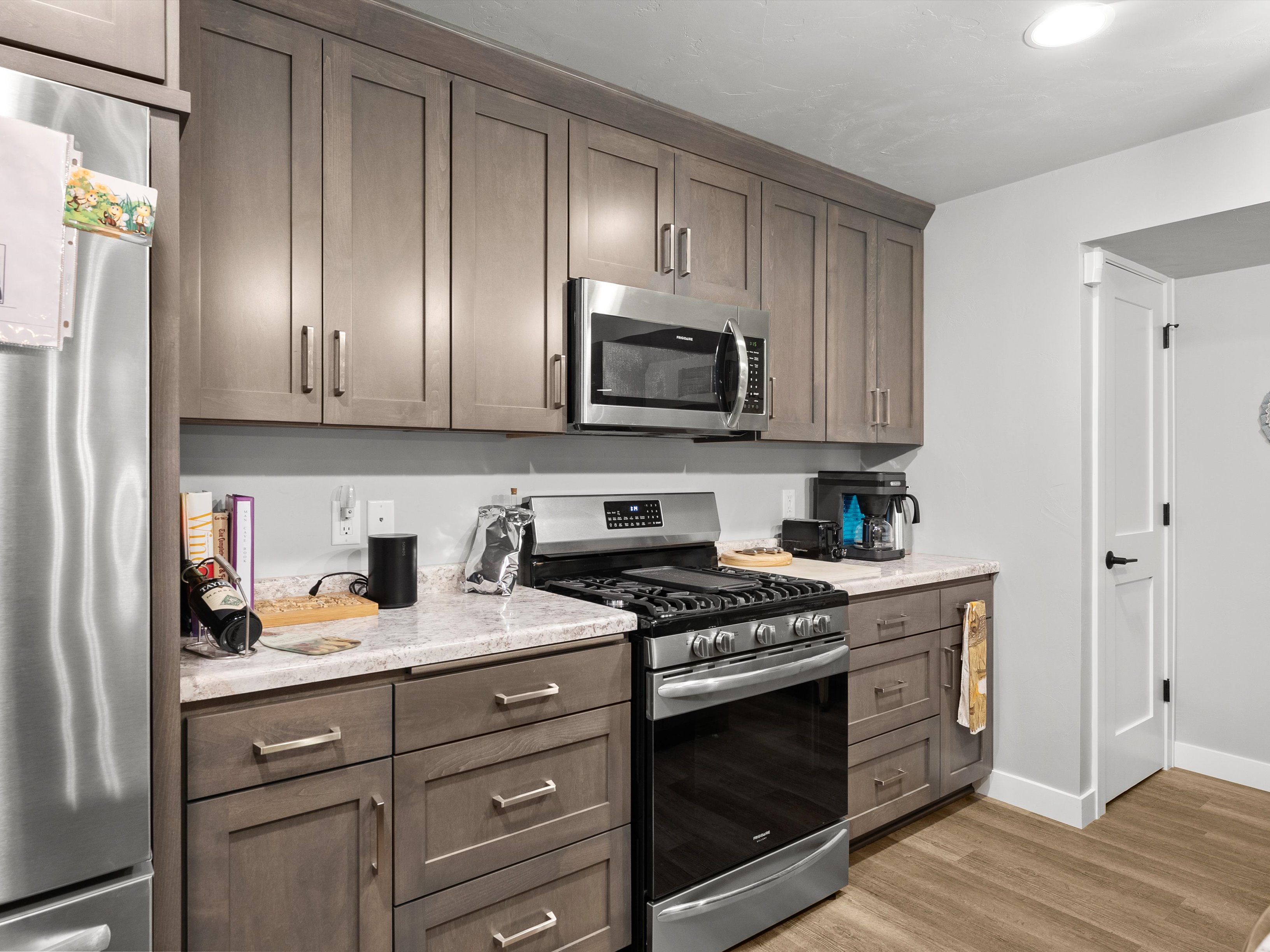 Green Bay, Wisconsin, 54313, United States, 4 Bedrooms Bedrooms, ,4 BathroomsBathrooms,Residential,For Sale,2010361