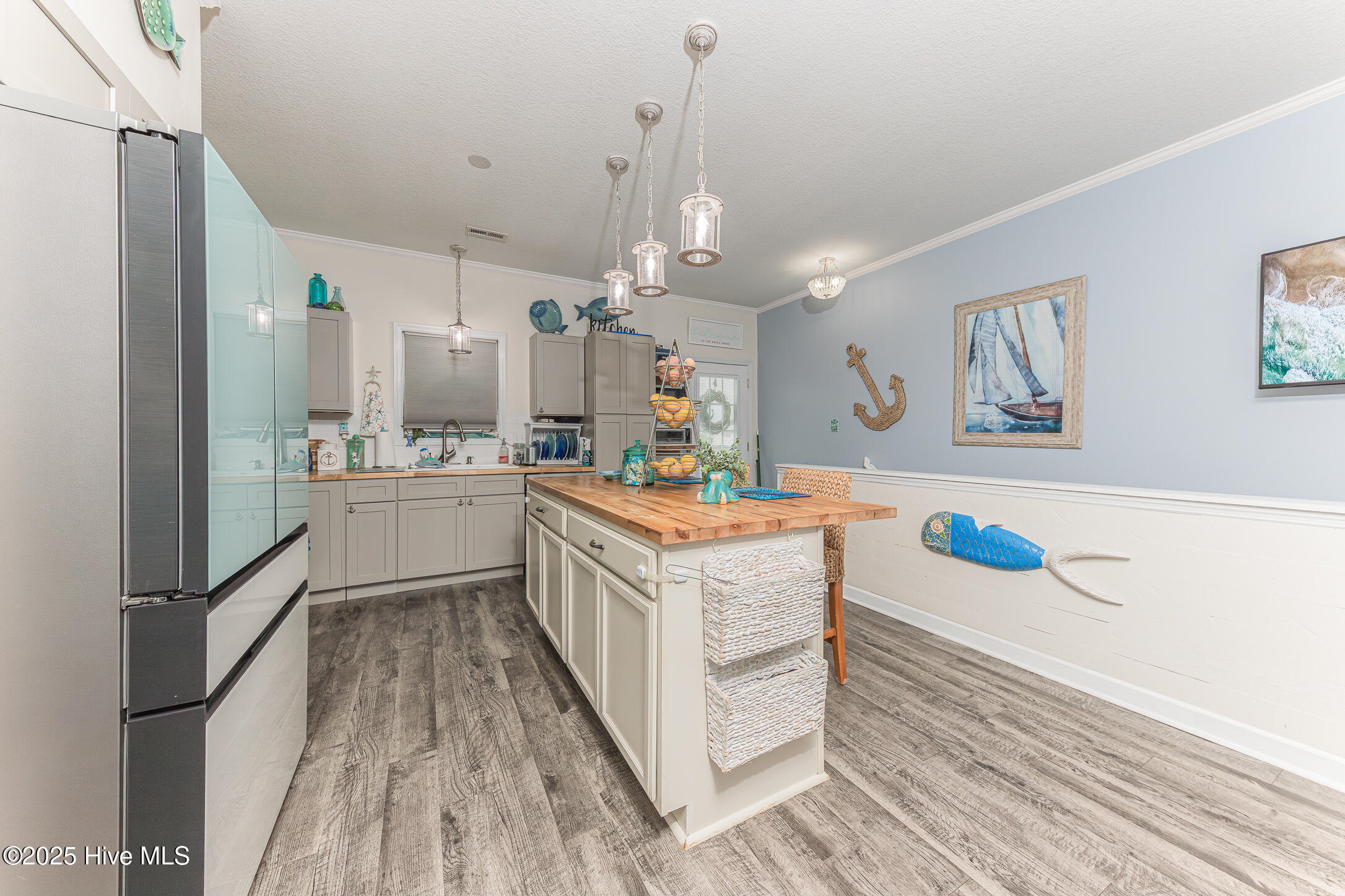 Hubert, North Carolina, 28539, United States, 4 Bedrooms Bedrooms, ,3 BathroomsBathrooms,Residential,For Sale,1974043