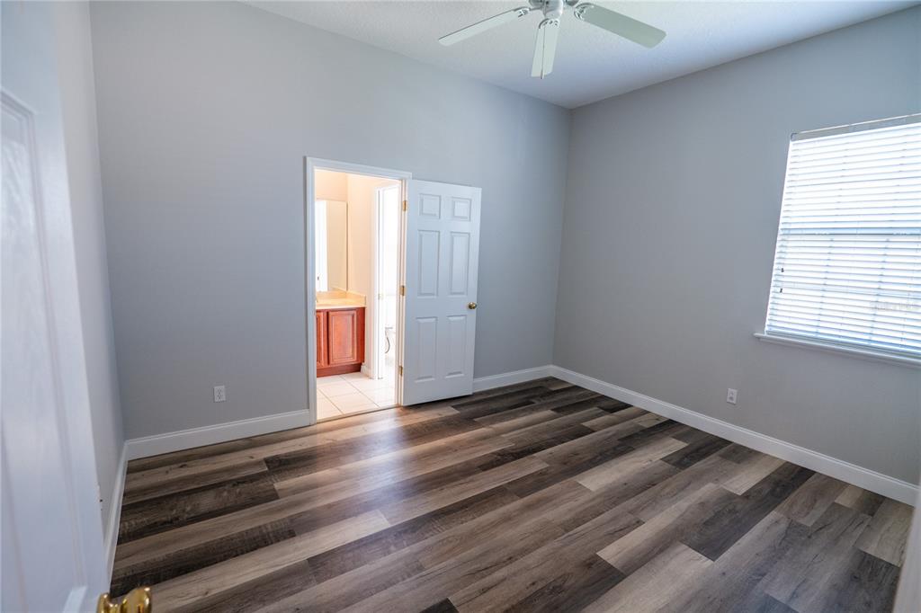 Orlando, Florida, 32824, United States, 5 Bedrooms Bedrooms, ,4 BathroomsBathrooms,Residential,For Sale,1988191