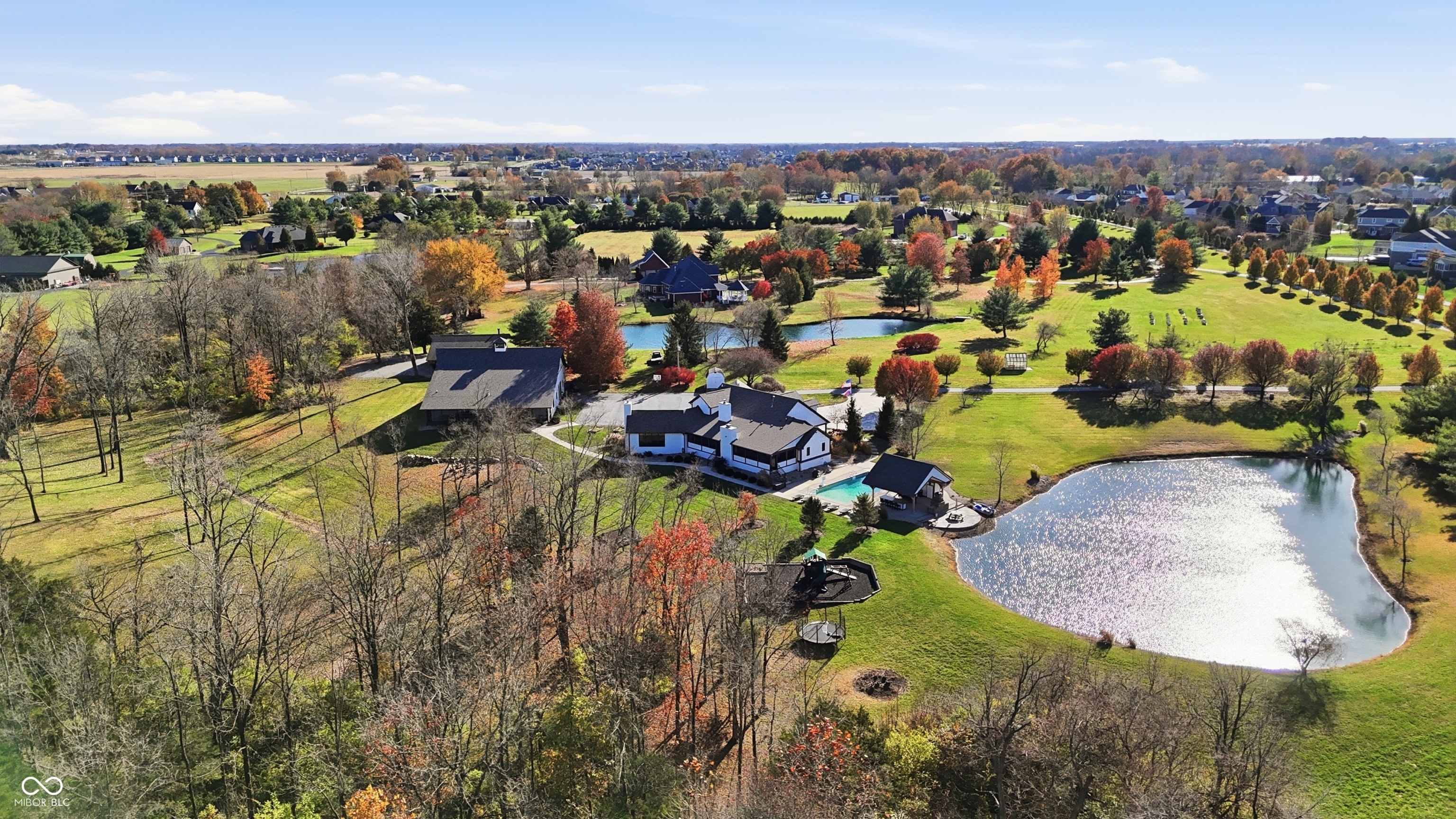 Bargersville, Indiana, 46106, United States, 5 Bedrooms Bedrooms, ,6 BathroomsBathrooms,Residential,For Sale,1992401