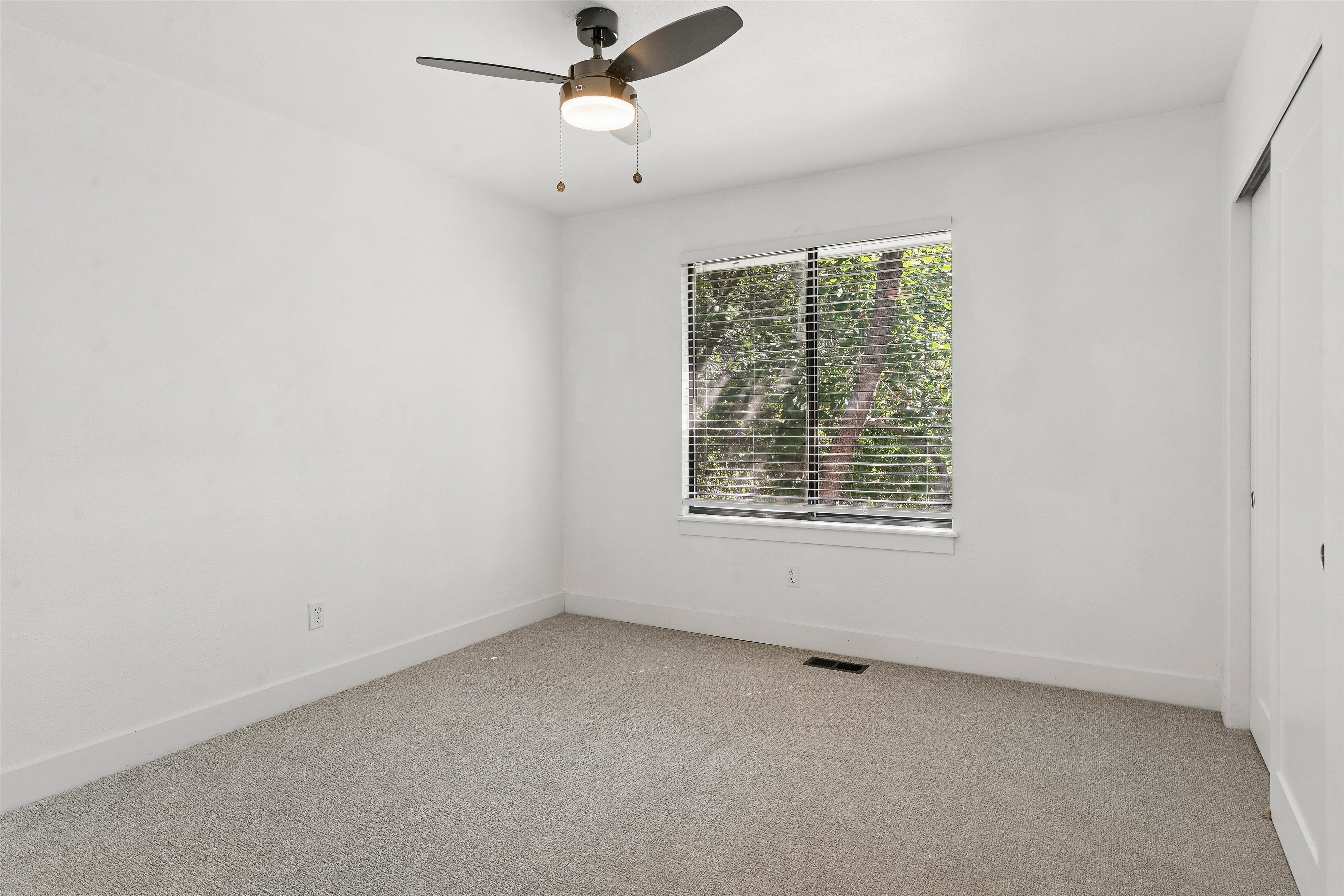 Move right in and start enjoying everything that Littleton has to offer - 物件實景