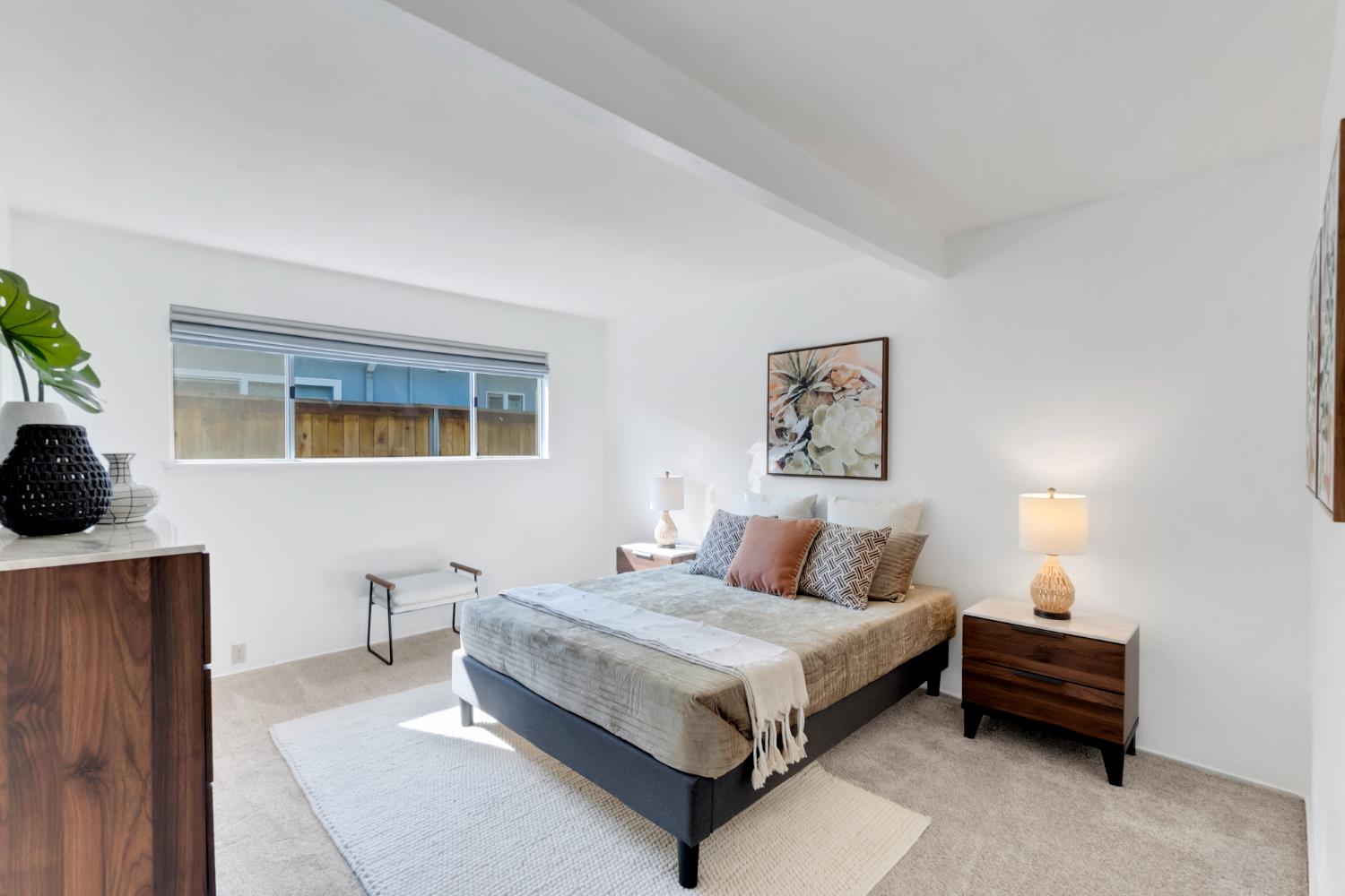 Citrus Heights, California, 95610, United States, 4 Bedrooms Bedrooms, ,2 BathroomsBathrooms,Residential,For Sale,1940276