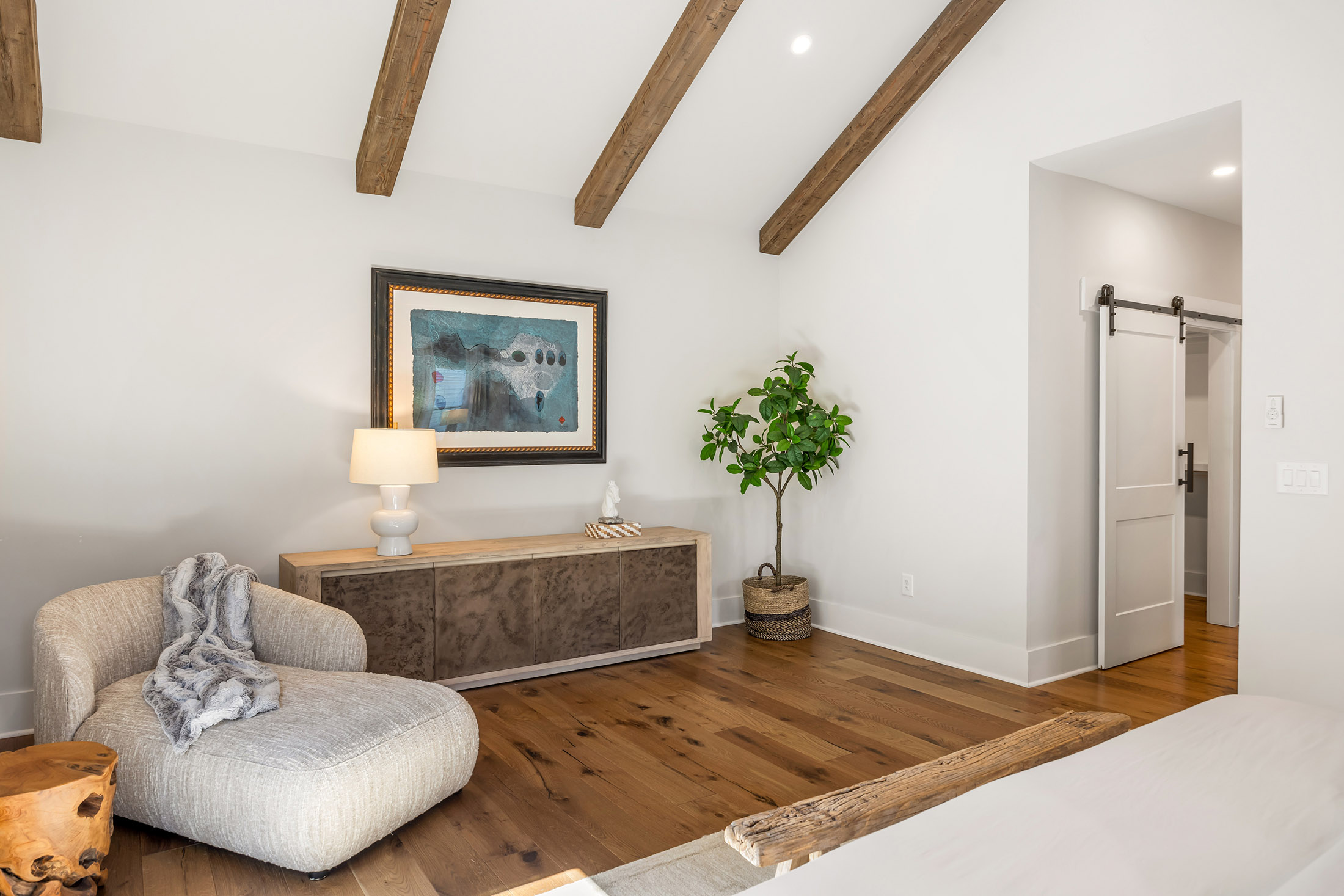  Luxury, Privacy & Convenience—All in One Stunning Smyrna Home - 物件實景