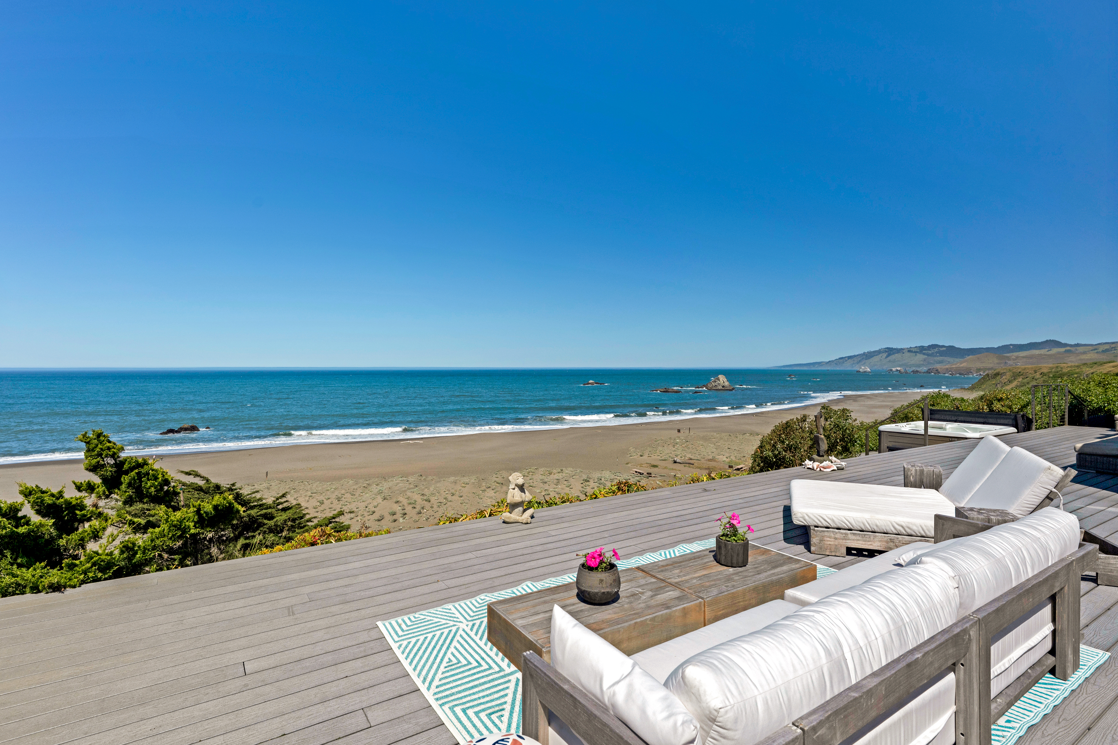  7187 Cliff Avenue, Bodega Bay, CA 94923 - 物件實景