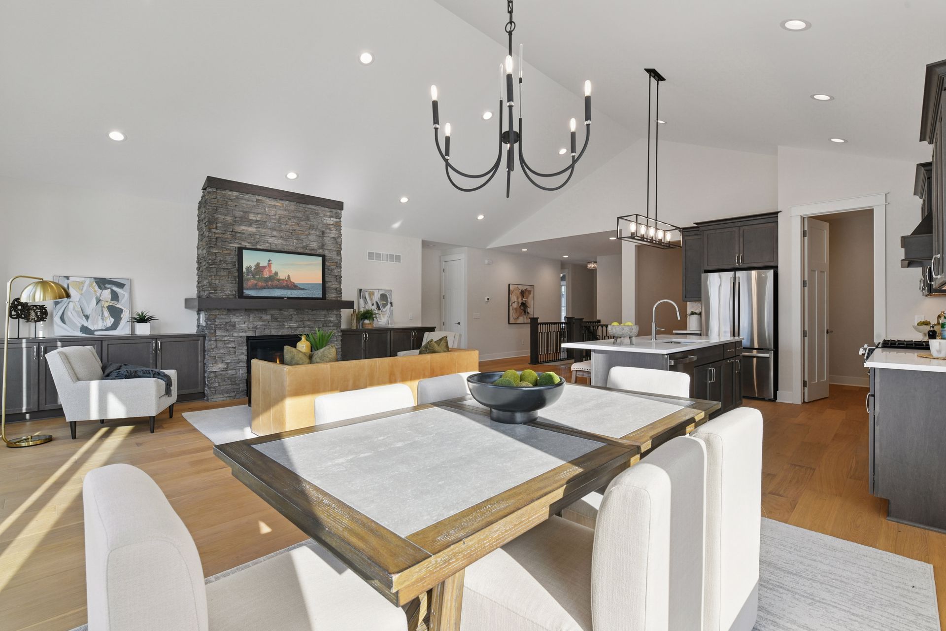  Exclusive Opportunity: Custom Home Build on Three Private Acres in Elk River - 物件實景