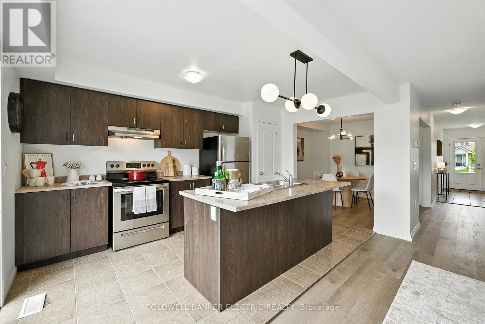 PETERBOROUGH NORTH (UNIVERSITY HEIGHTS), Ontario, K9L 0G6, CA, 3 Bedrooms Bedrooms, ,2 BathroomsBathrooms,Residential,For Sale,1891124