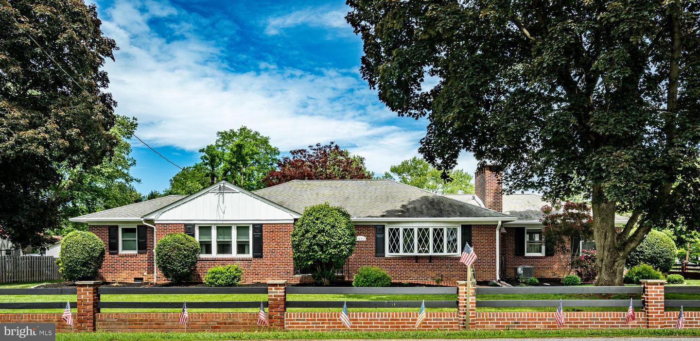 Boothwyn, Pennsylvania, 19061, United States, 4 Bedrooms Bedrooms, ,4 BathroomsBathrooms,Residential,For Sale,2048947