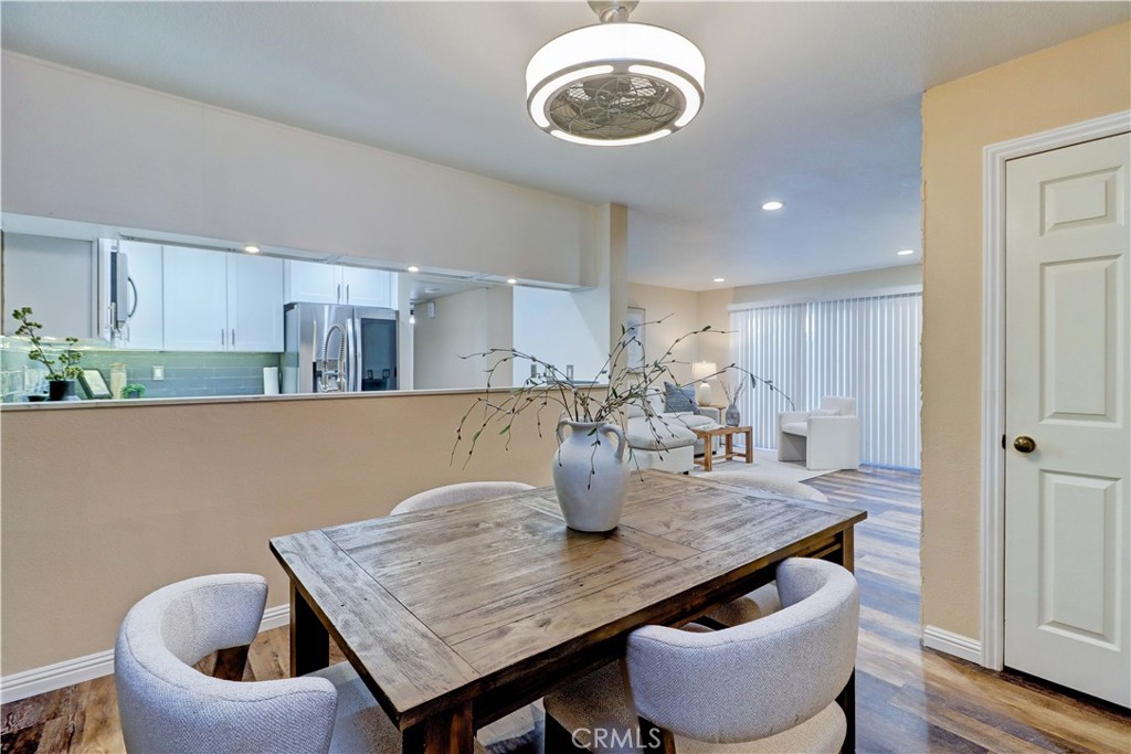 Long Beach, California, 90804, United States, 2 Bedrooms Bedrooms, ,2 BathroomsBathrooms,Residential,For Sale,2001889