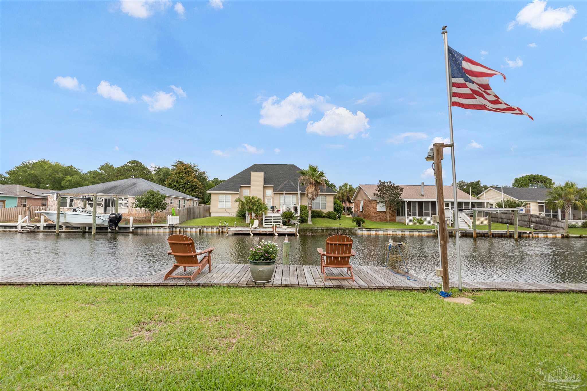 Gulf Breeze, Florida, 32563, United States, 4 Bedrooms Bedrooms, ,4 BathroomsBathrooms,Residential,For Sale,1847314