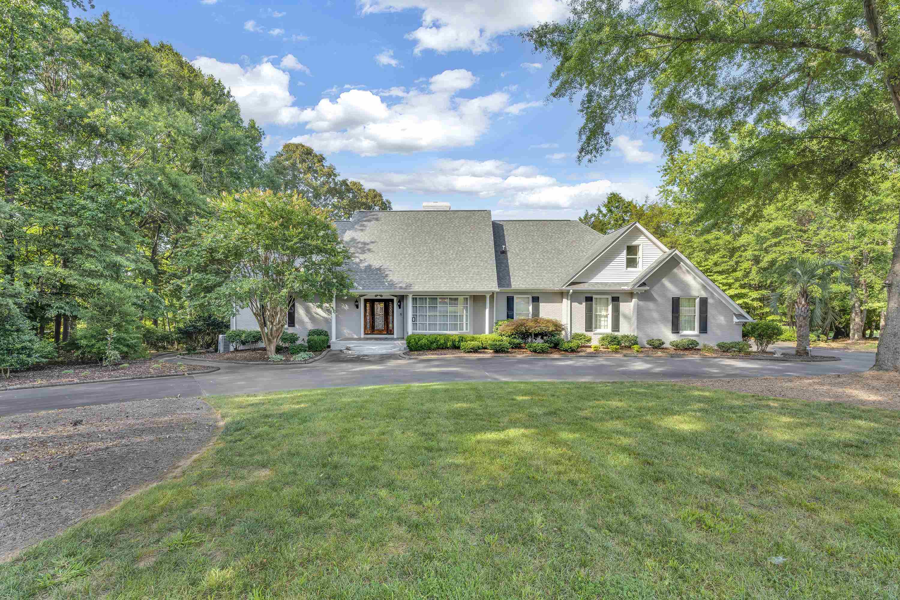 Spartanburg, South Carolina, 29306, United States, 5 Bedrooms Bedrooms, ,7 BathroomsBathrooms,Residential,For Sale,1876229