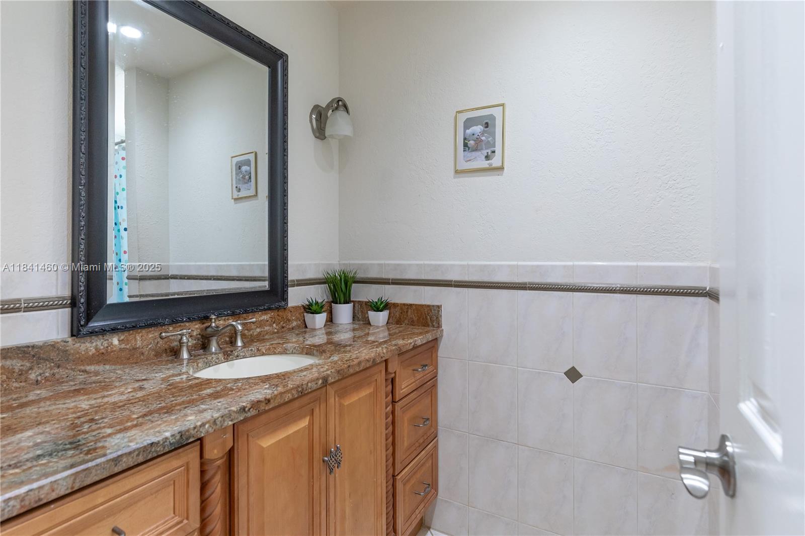 Coral Springs, Florida, 33071, United States, 5 Bedrooms Bedrooms, ,4 BathroomsBathrooms,Residential,For Sale,1921900
