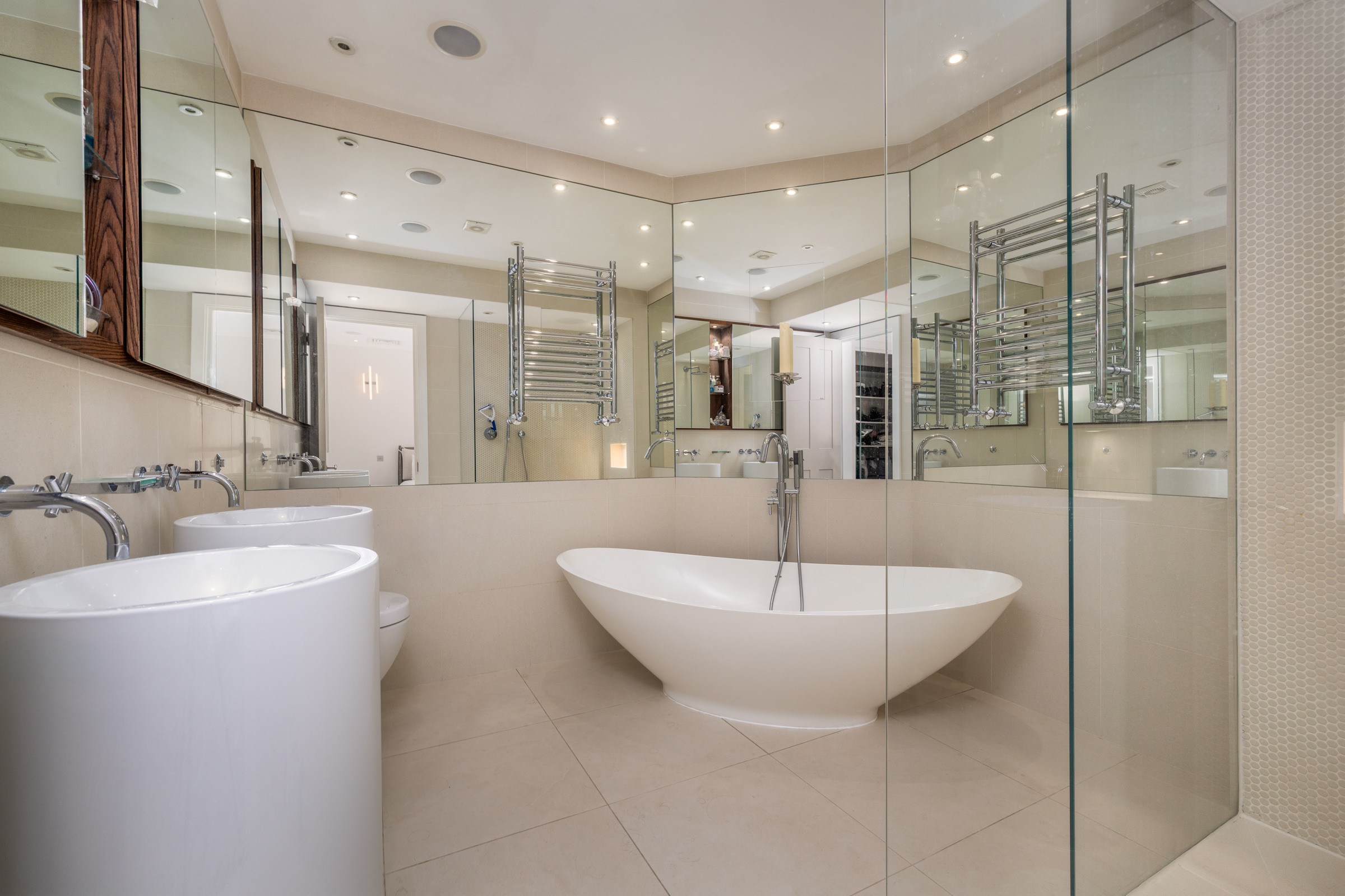  A Generous Three-Bedroom Apartment in St James’s - 物件實景