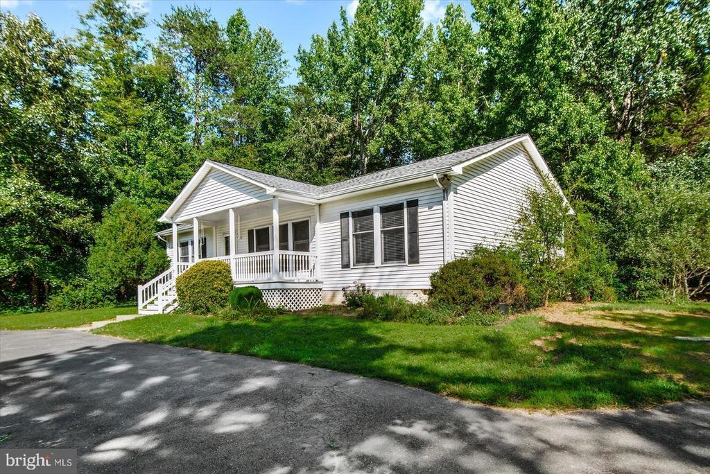 Madison Dr, King George, VA 22485 #1