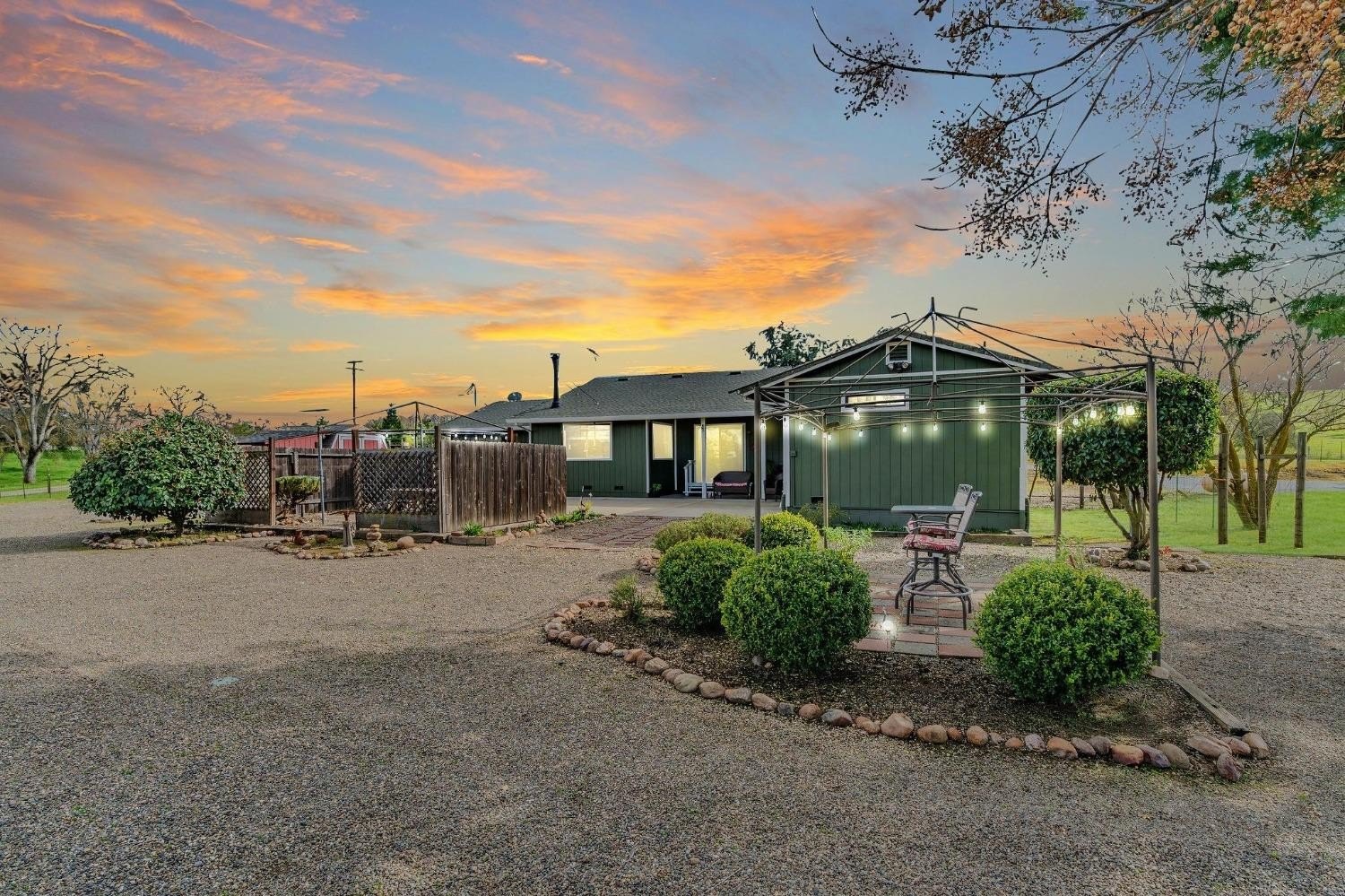 Valley Springs, California, 95252, United States, 5 Bedrooms Bedrooms, ,4 BathroomsBathrooms,Residential,For Sale,1724750