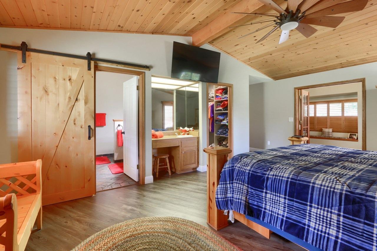 Ahwahnee, California, 93601, United States, 3 Bedrooms Bedrooms, ,2 BathroomsBathrooms,Residential,For Sale,1763270