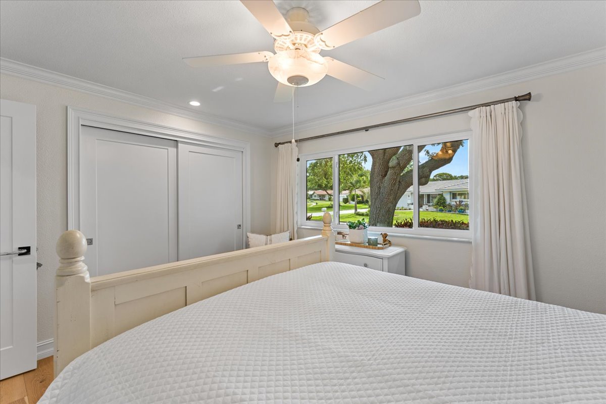 Seminole, Florida, 33772, United States, 3 Bedrooms Bedrooms, ,2 BathroomsBathrooms,Residential,For Sale,2048345