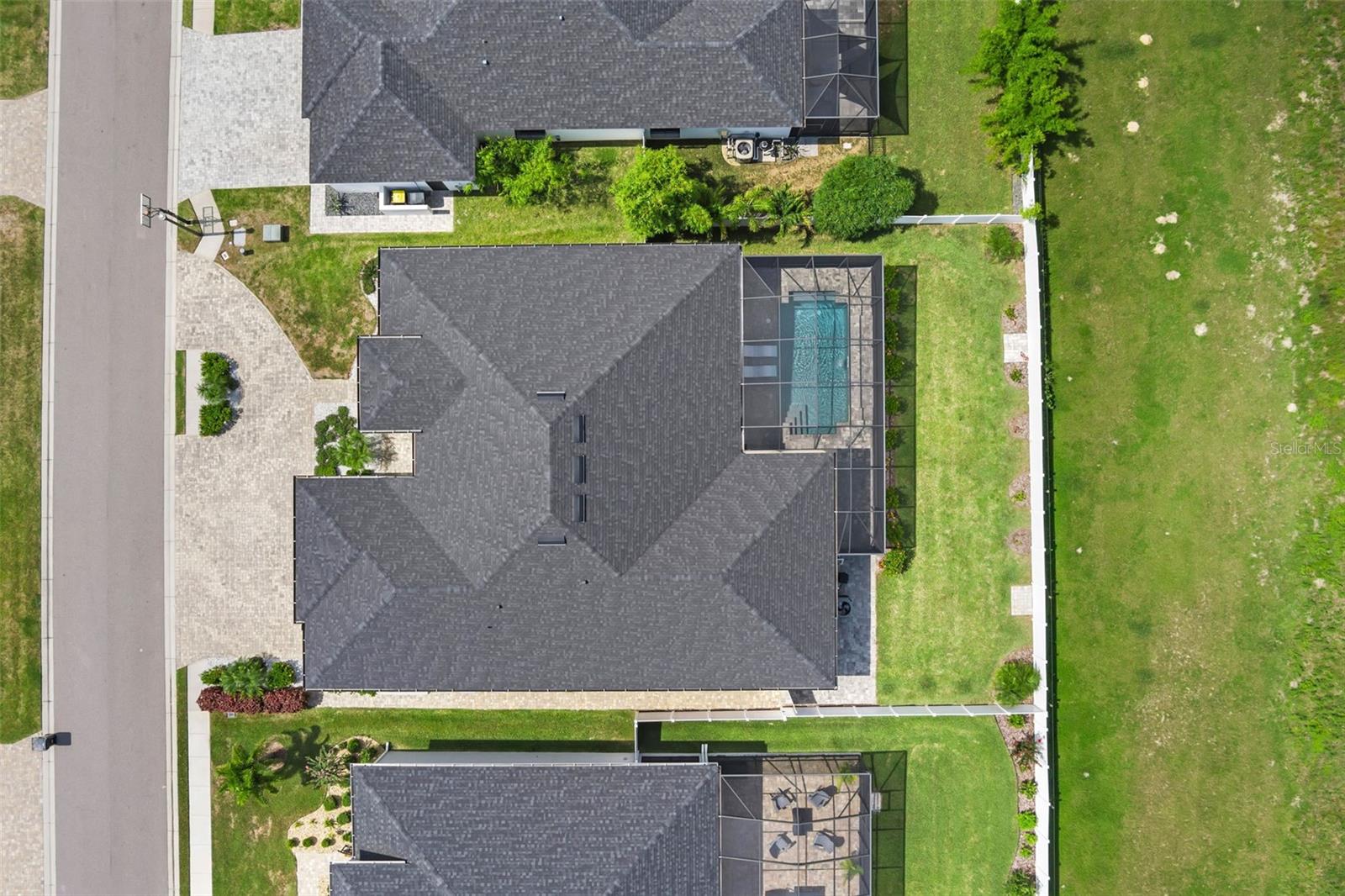LAKELAND, Florida, 33813, United States, 5 Bedrooms Bedrooms, ,3 BathroomsBathrooms,Residential,For Sale,1937728