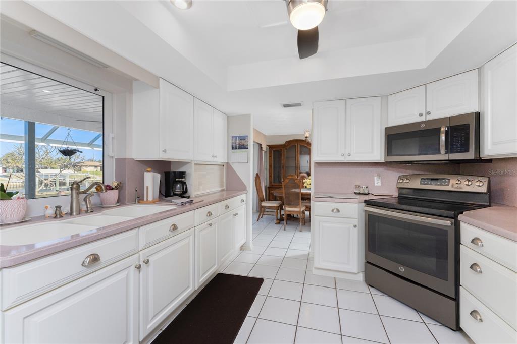 Port Charlotte, Florida, 33952, United States, 4 Bedrooms Bedrooms, ,3 BathroomsBathrooms,Residential,For Sale,2005192