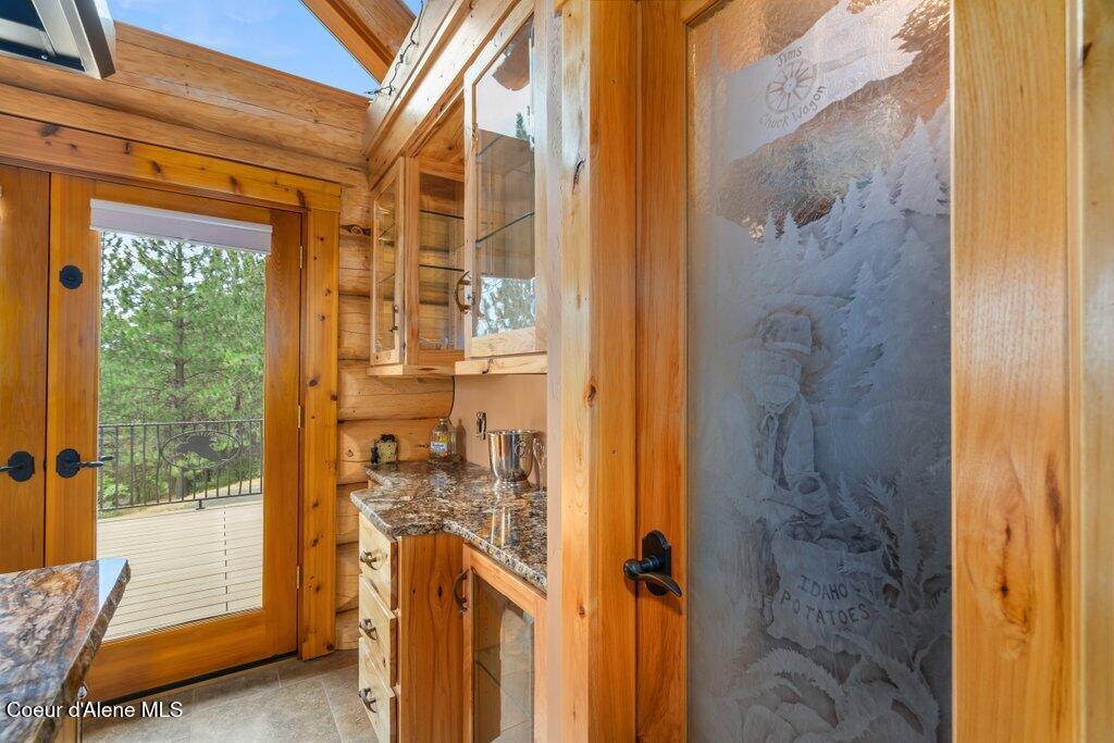 Coeur d'Alene, Idaho, 83814, United States, 4 Bedrooms Bedrooms, ,3 BathroomsBathrooms,Residential,For Sale,1981796