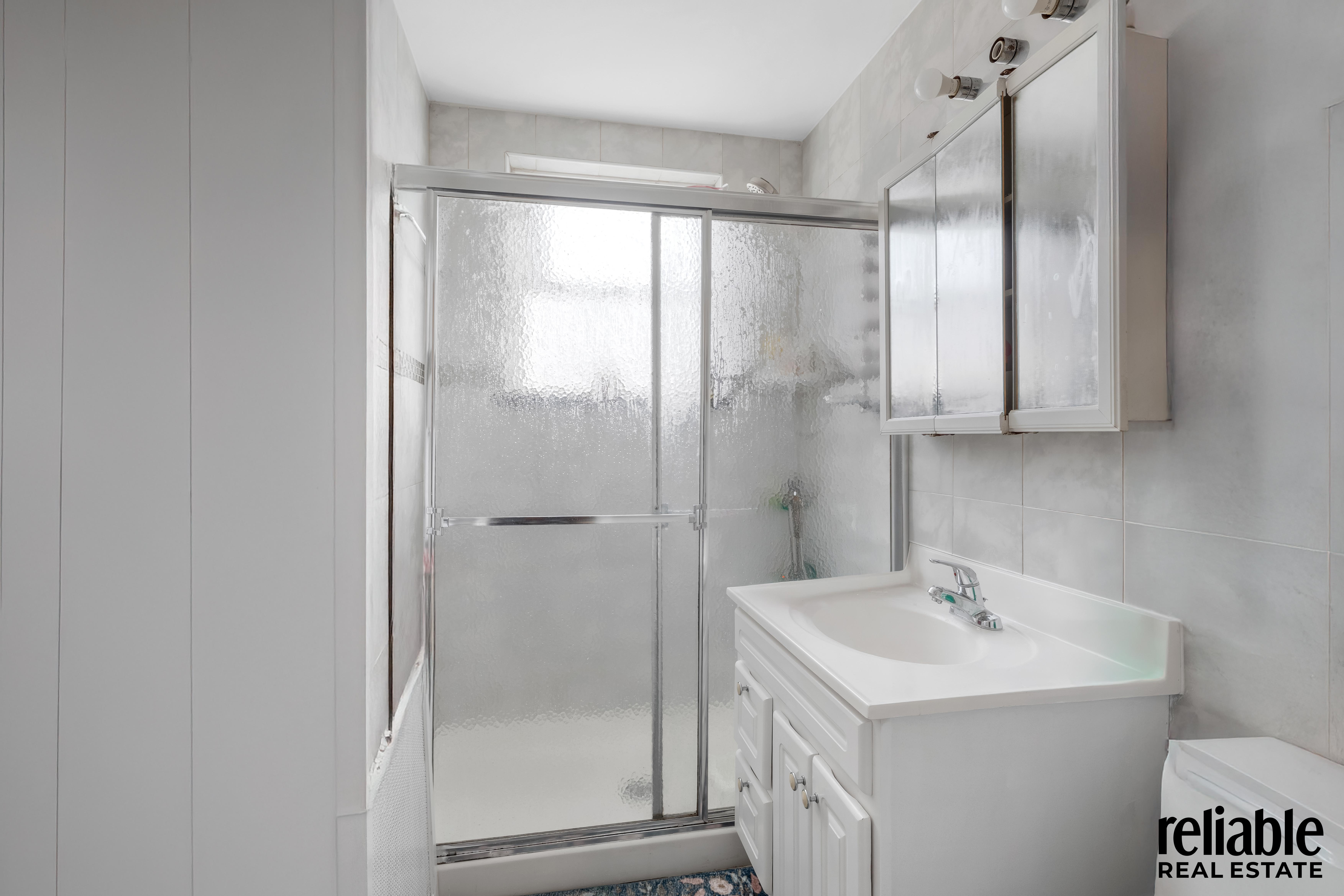 Brooklyn, New York, 11214, United States, 3 Bedrooms Bedrooms, ,3 BathroomsBathrooms,Residential,For Sale,1994850