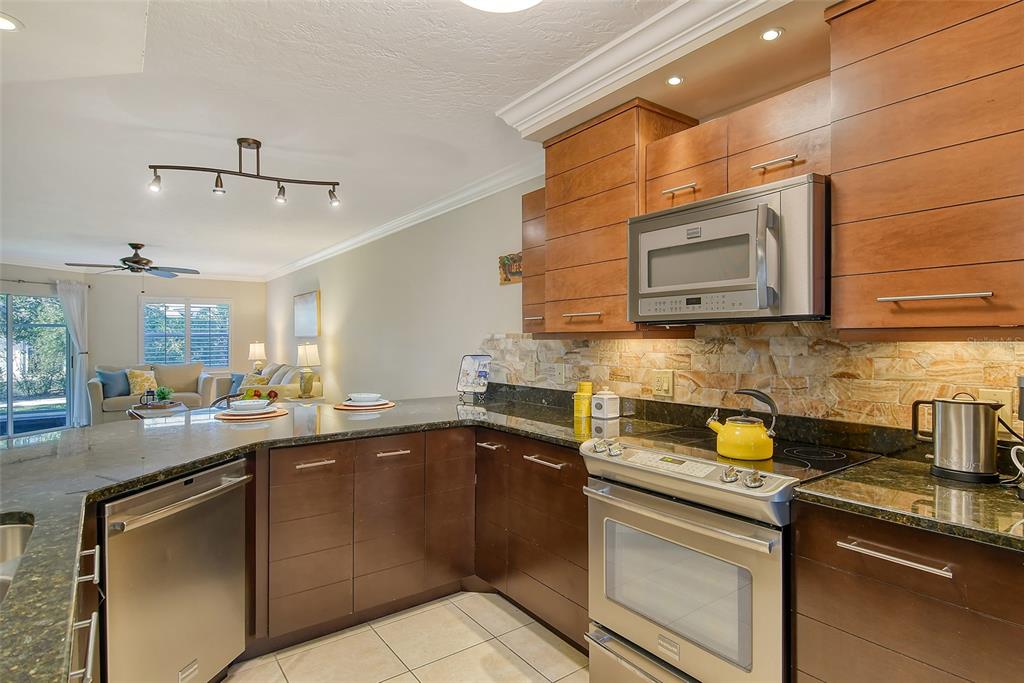 Sarasota, Florida, 34242, United States, 1 Bedroom Bedrooms, ,2 BathroomsBathrooms,Residential,For Sale,1992067