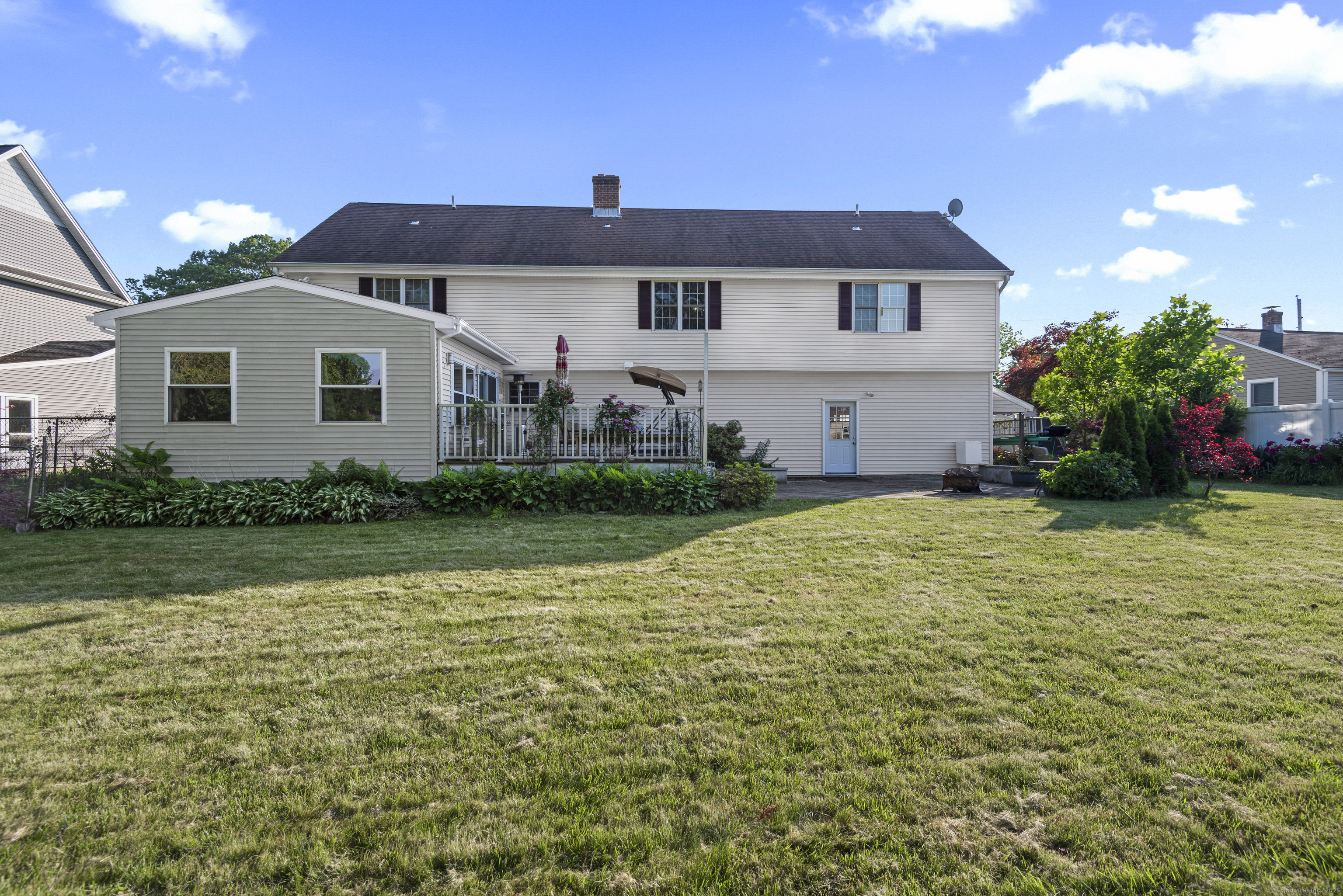 Milford, Connecticut, 06460, United States, 4 Bedrooms Bedrooms, ,3 BathroomsBathrooms,Residential,For Sale,1848853