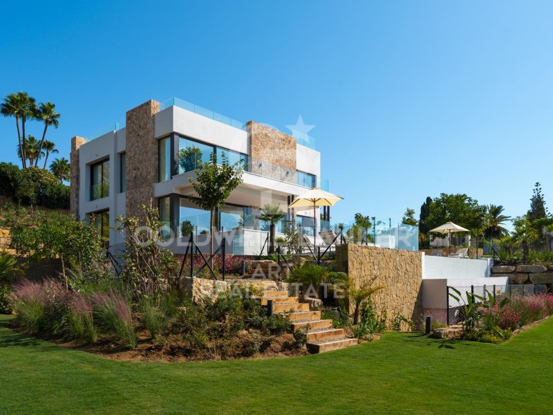 Marbella, Andalusia, ES, 5 Bedrooms Bedrooms, ,6 BathroomsBathrooms,Residential,For Sale,1985219