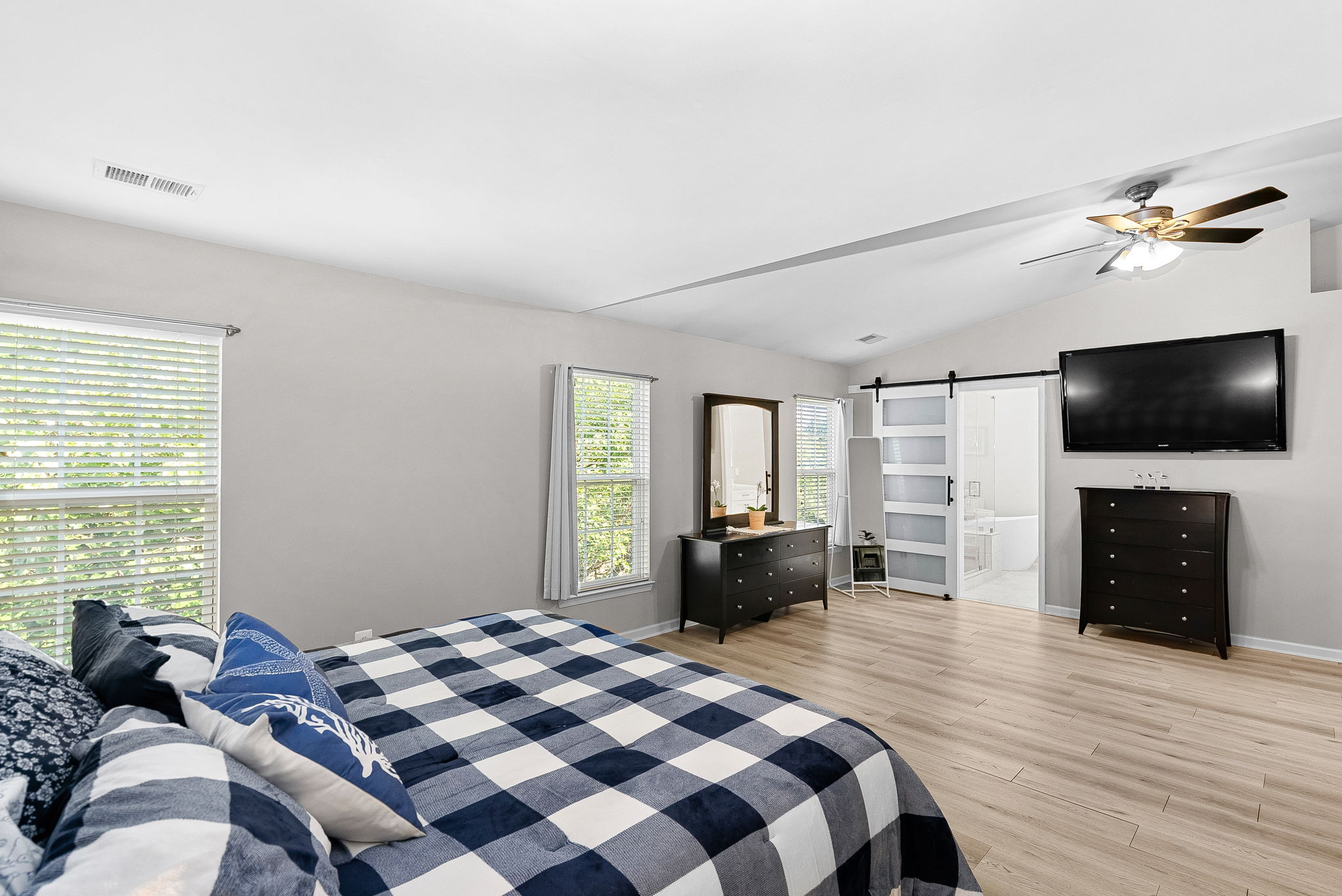  348 Ebaugh Drive SE, Leesburg, VA, 20175 - 物件實景