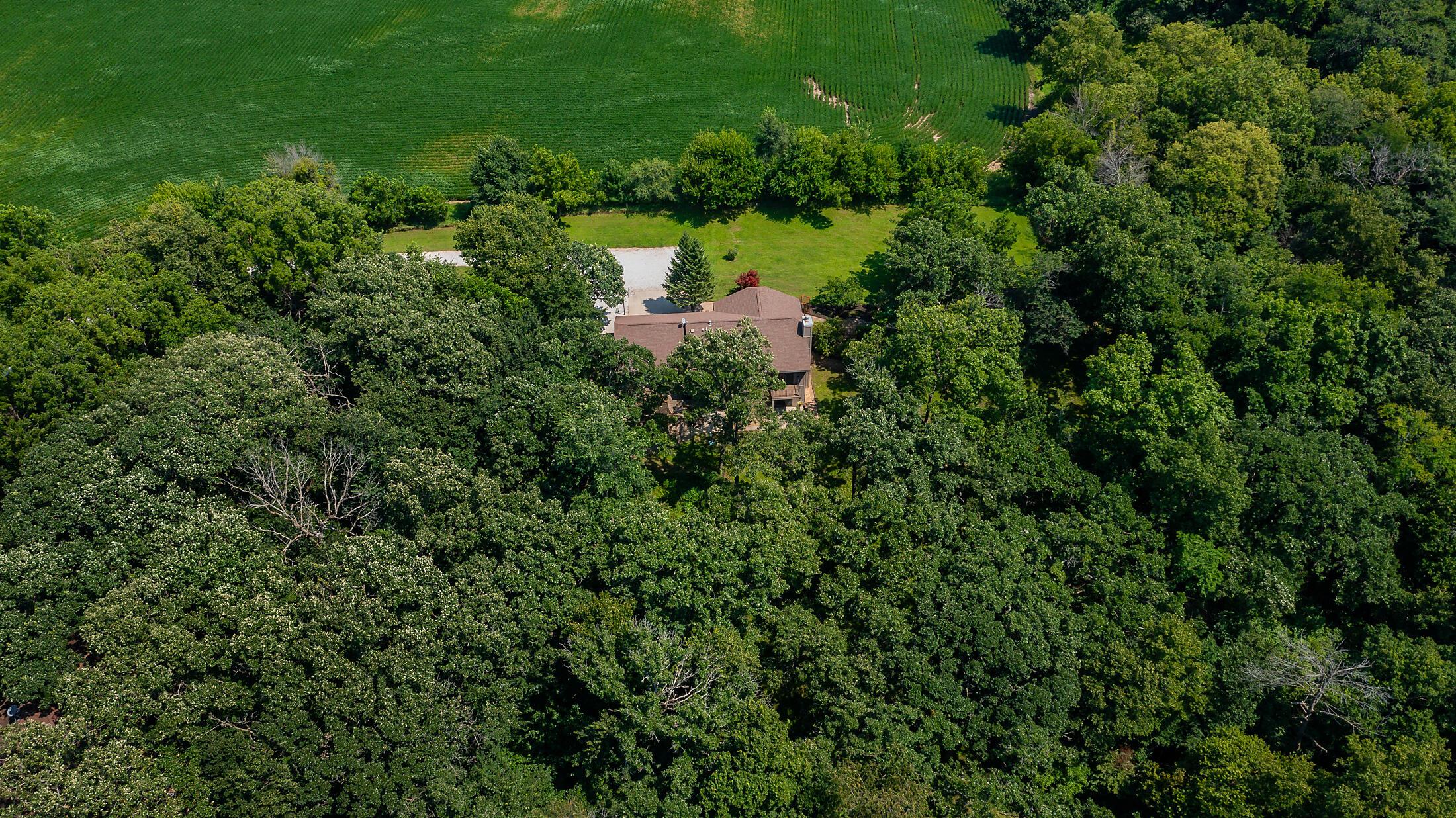 Kelley, Iowa, 50134, United States, 4 Bedrooms Bedrooms, ,2 BathroomsBathrooms,Residential,For Sale,1984612