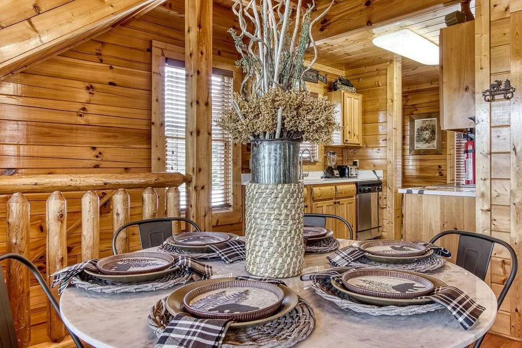 Sevierville, Tennessee, 37862, United States, 3 Bedrooms Bedrooms, ,3 BathroomsBathrooms,Residential,For Sale,1902970